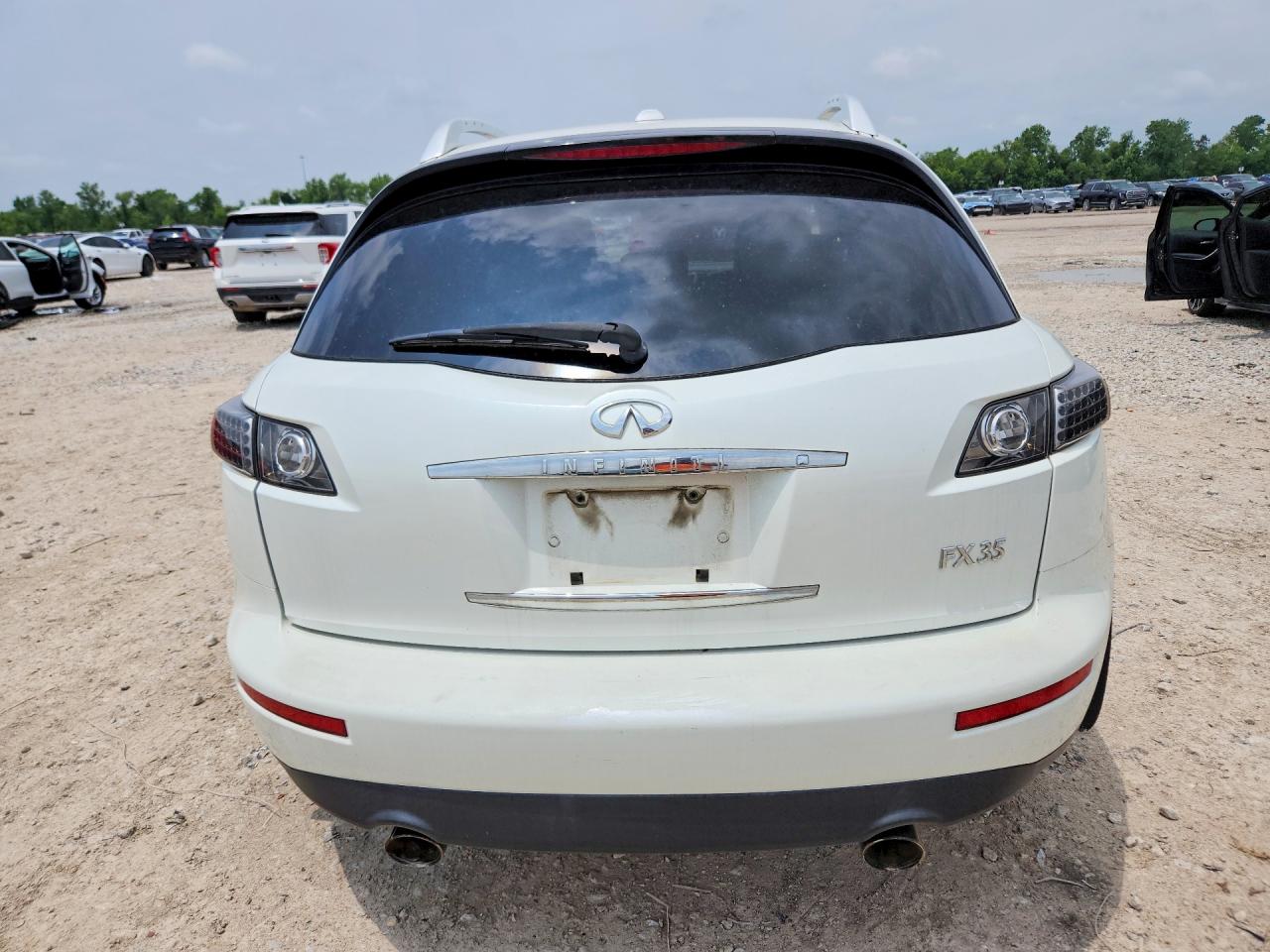 2006 Infiniti Fx35 Base White vin: JNRAS08U26X100042