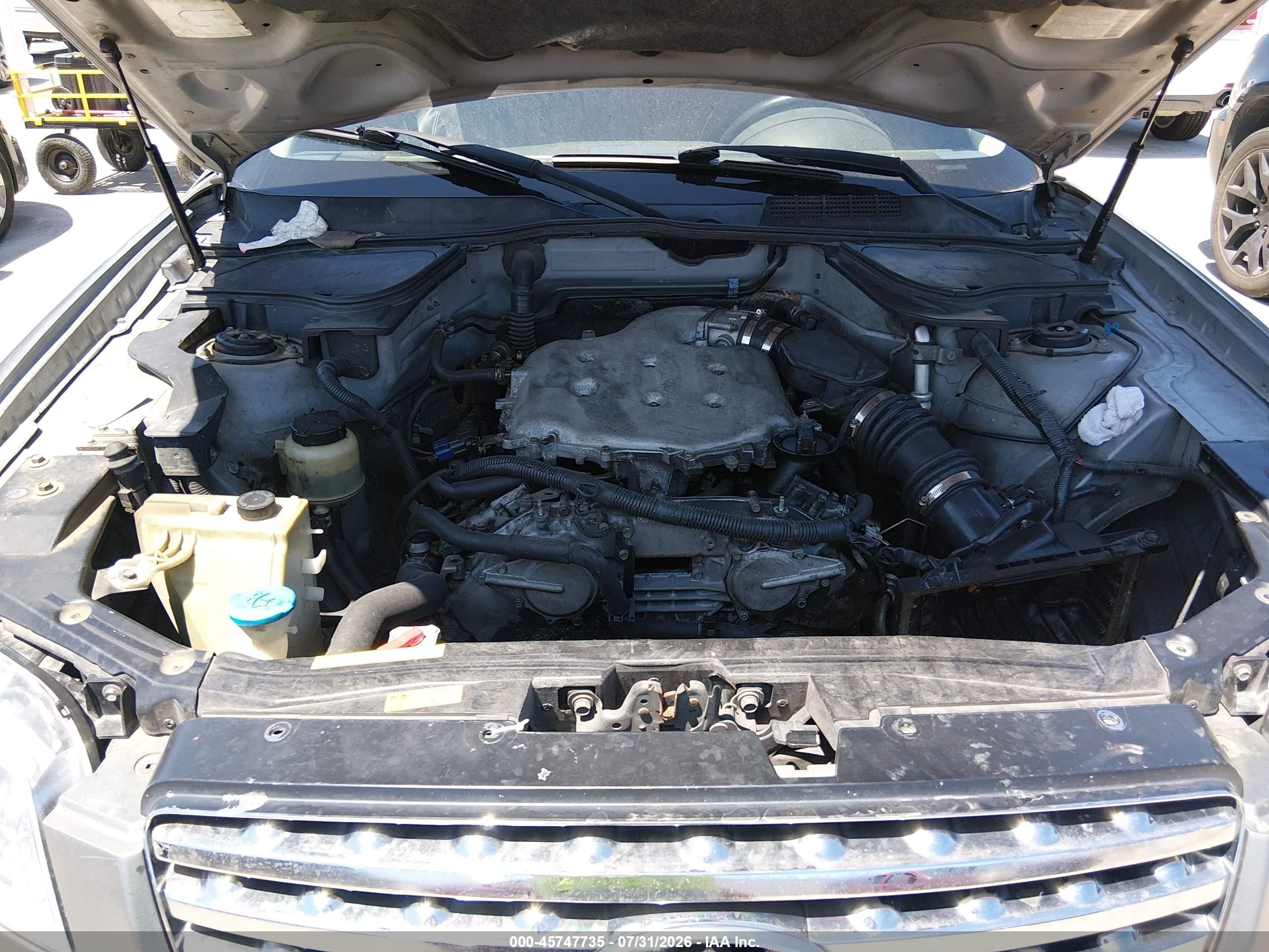 2005 Infiniti Fx35   Silver vin: JNRAS08U75X108135