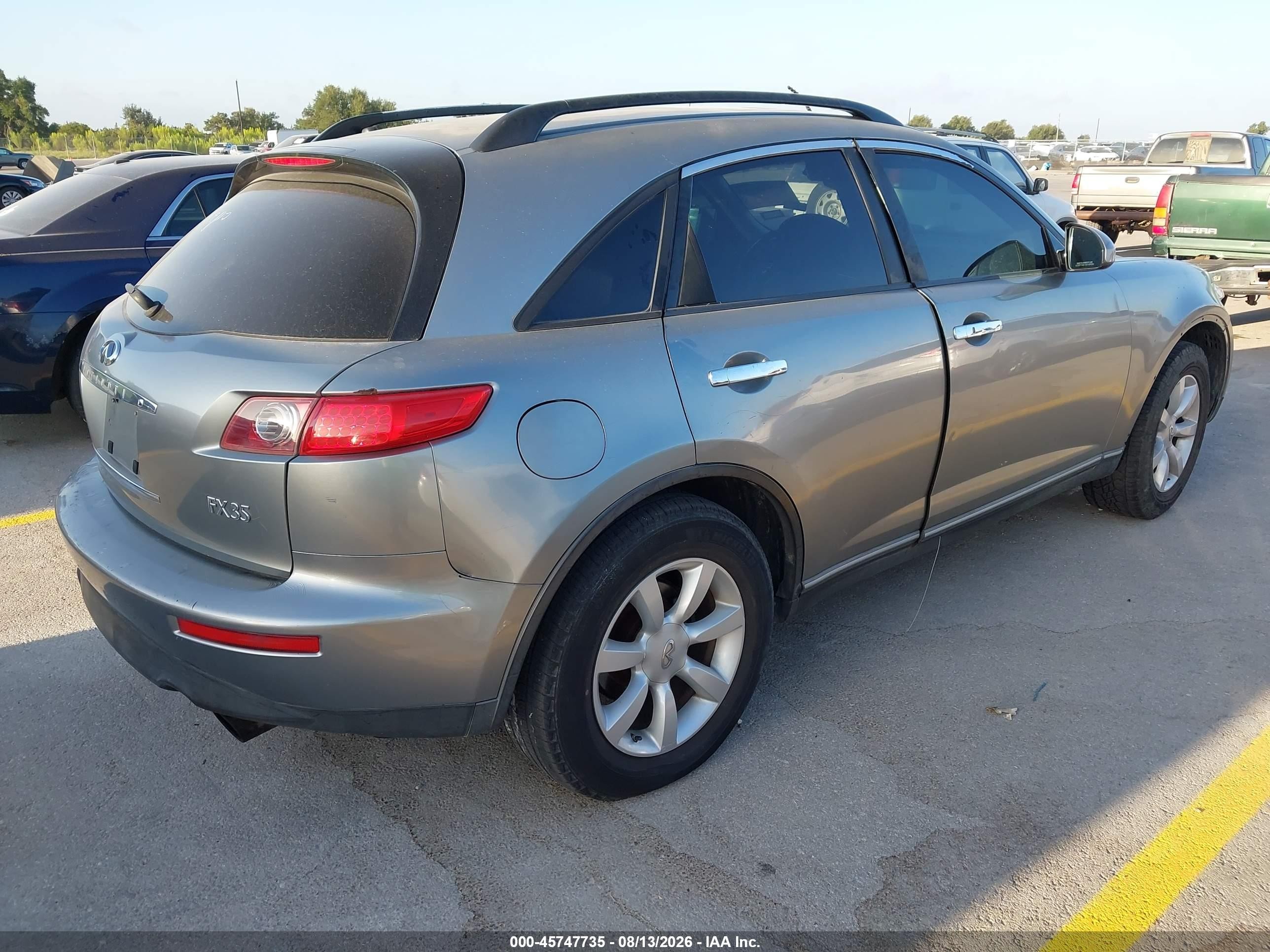 2005 Infiniti Fx35   Silver vin: JNRAS08U75X108135
