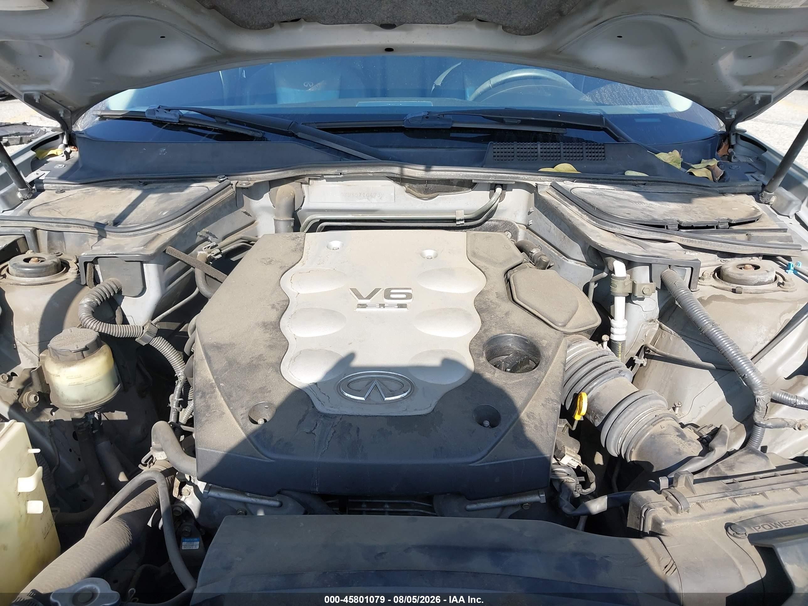 2005 Infiniti Fx35   Silver vin: JNRAS08U85X104739