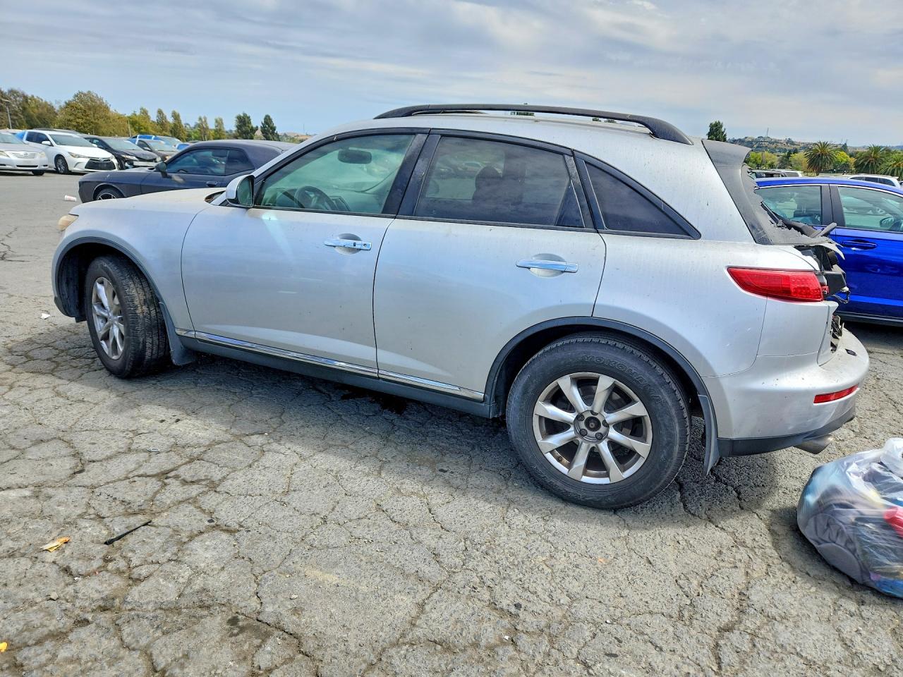 2008 Infiniti Fx35 Base Silver vin: JNRAS08U88X105202