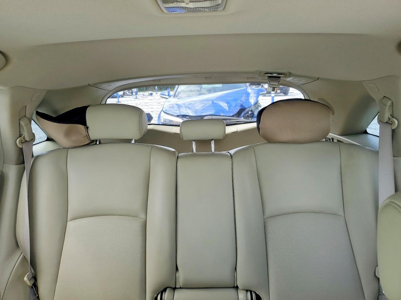 2004 Infiniti Fx35 Base White vin: JNRAS08U94X110841