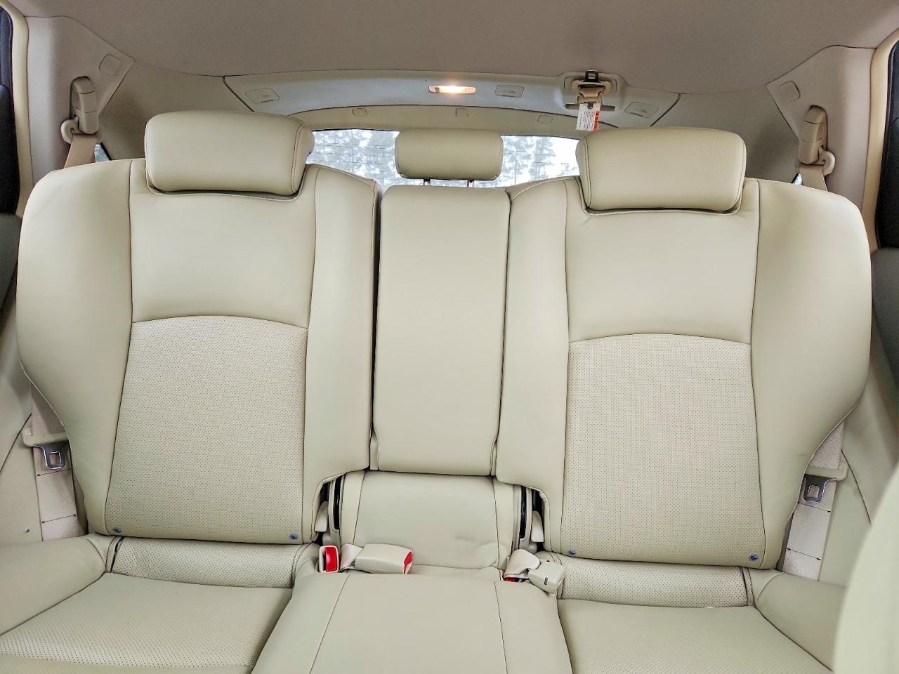 2006 Infiniti Fx35 Base Beige vin: JNRAS08U96X105934
