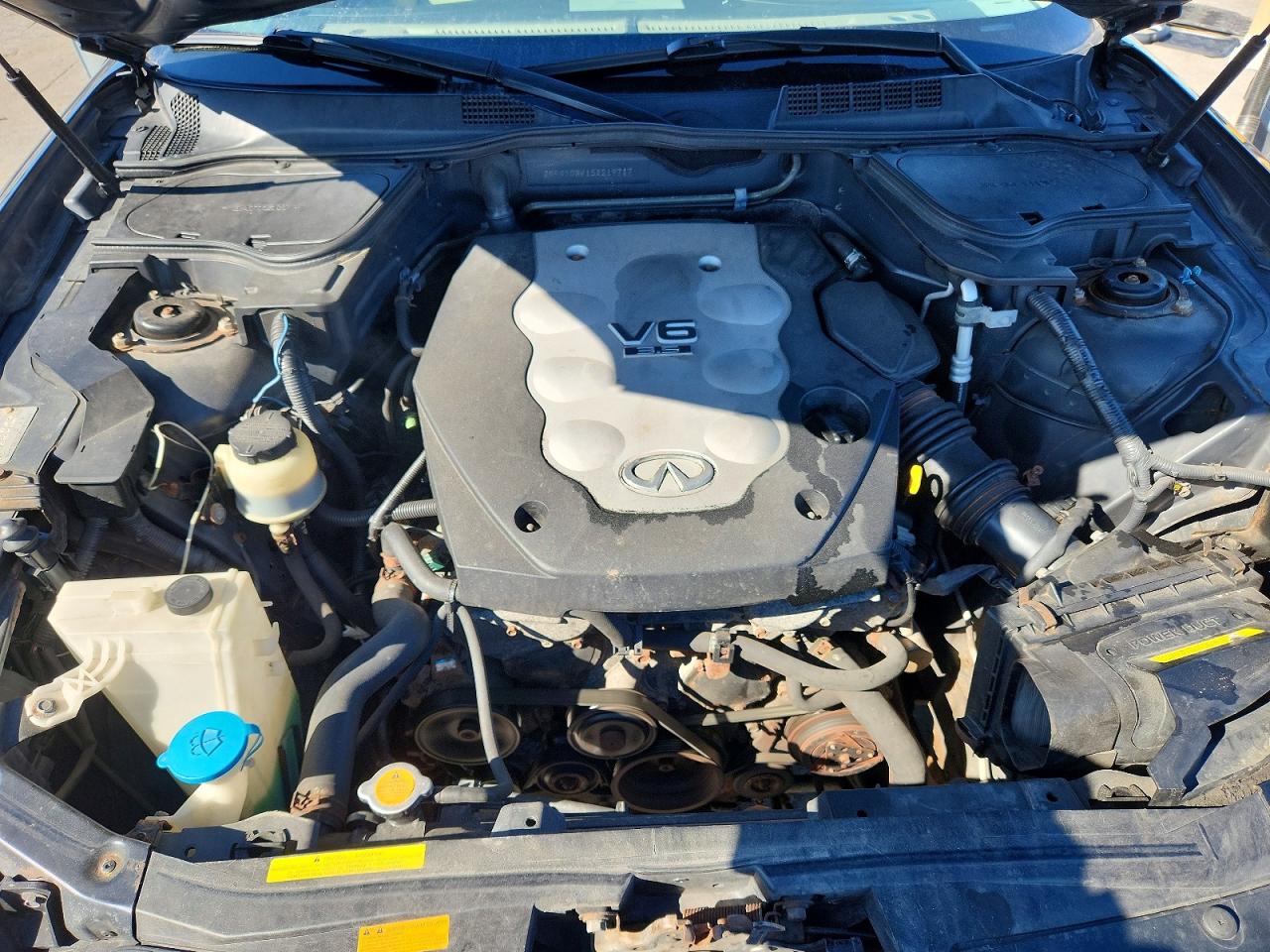 2005 Infiniti Fx35 Base Черный vin: JNRAS08W15X219717