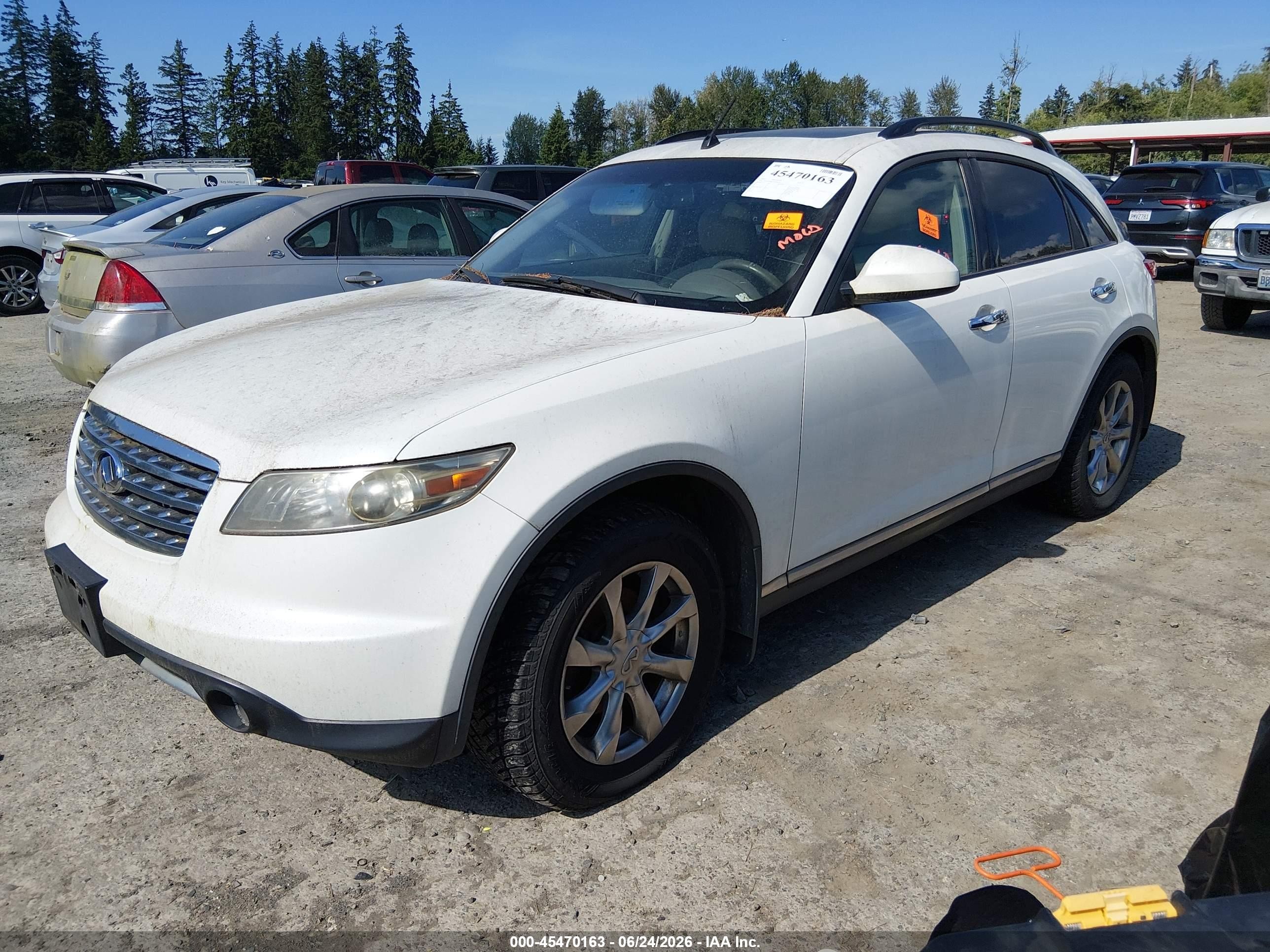 2007 Infiniti Fx35   White vin: JNRAS08W17X208719