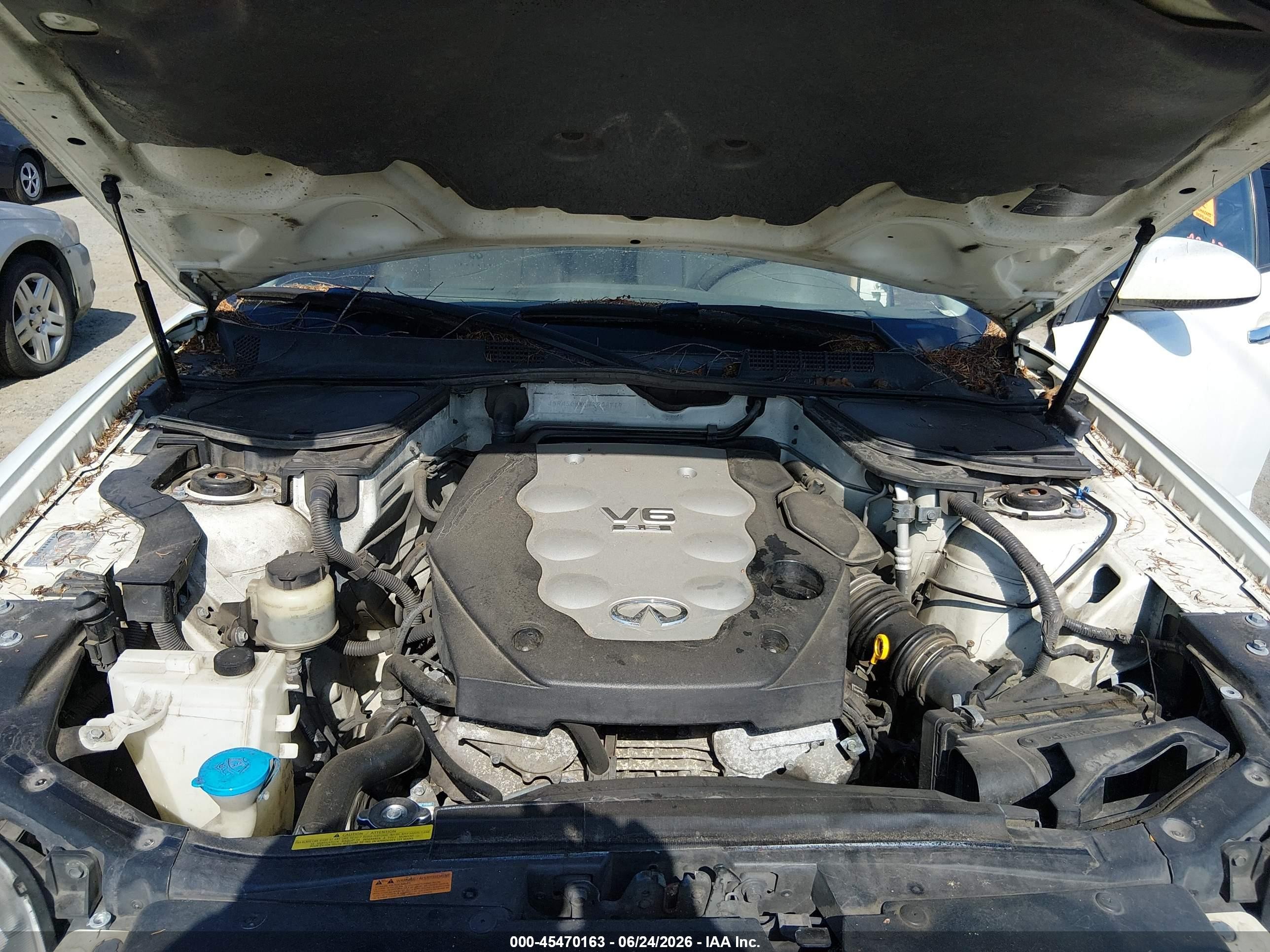 2007 Infiniti Fx35   White vin: JNRAS08W17X208719