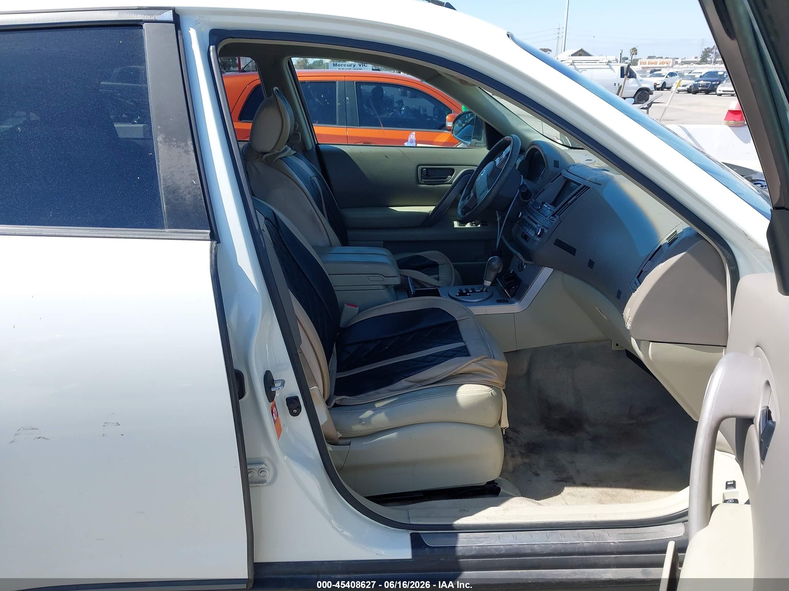 2004 Infiniti Fx35 White vin: JNRAS08W24X225816