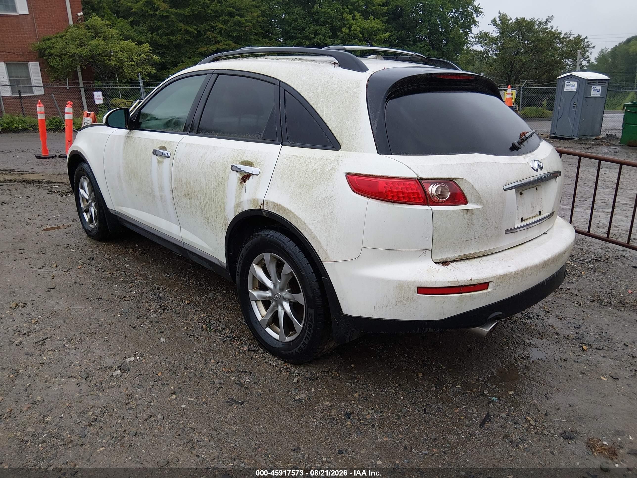 2008 Infiniti Fx35   White vin: JNRAS08W28X208312