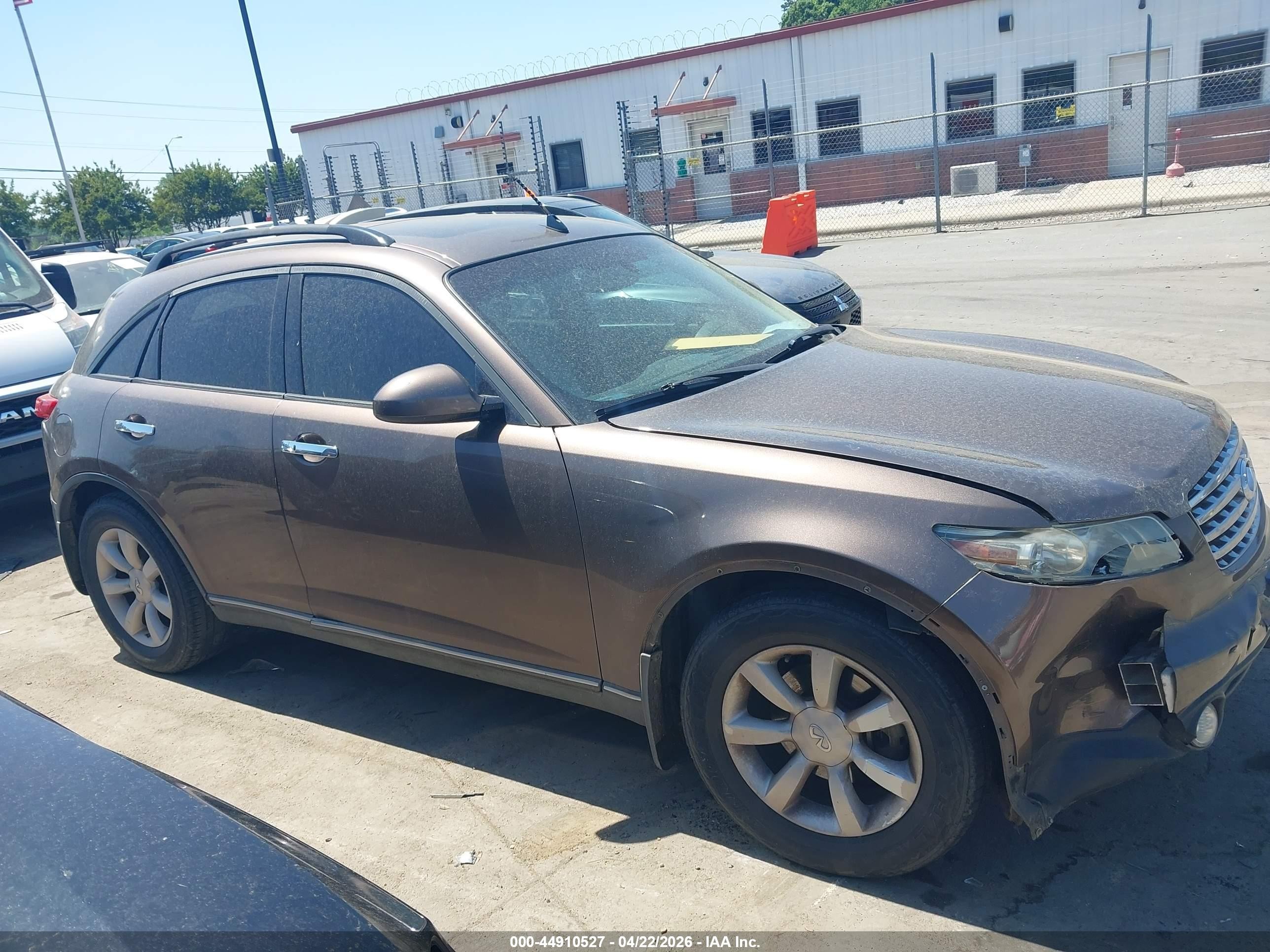 2004 Infiniti Fx35   Brown vin: JNRAS08W34X210337