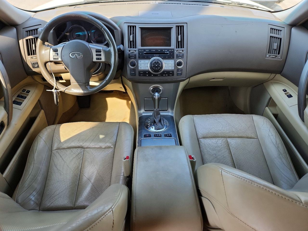 2006 Infiniti Fx35 Base White vin: JNRAS08W36X207764