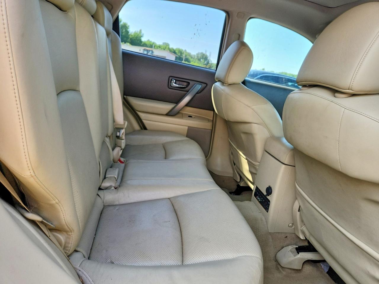 2006 Infiniti Fx35 Base White vin: JNRAS08W36X207764