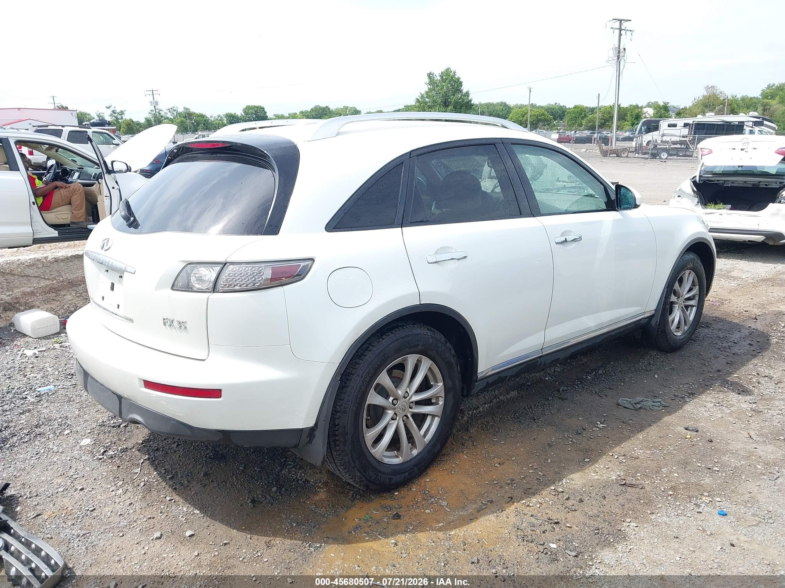 2008 Infiniti Fx35   Белый vin: JNRAS08W38X209484
