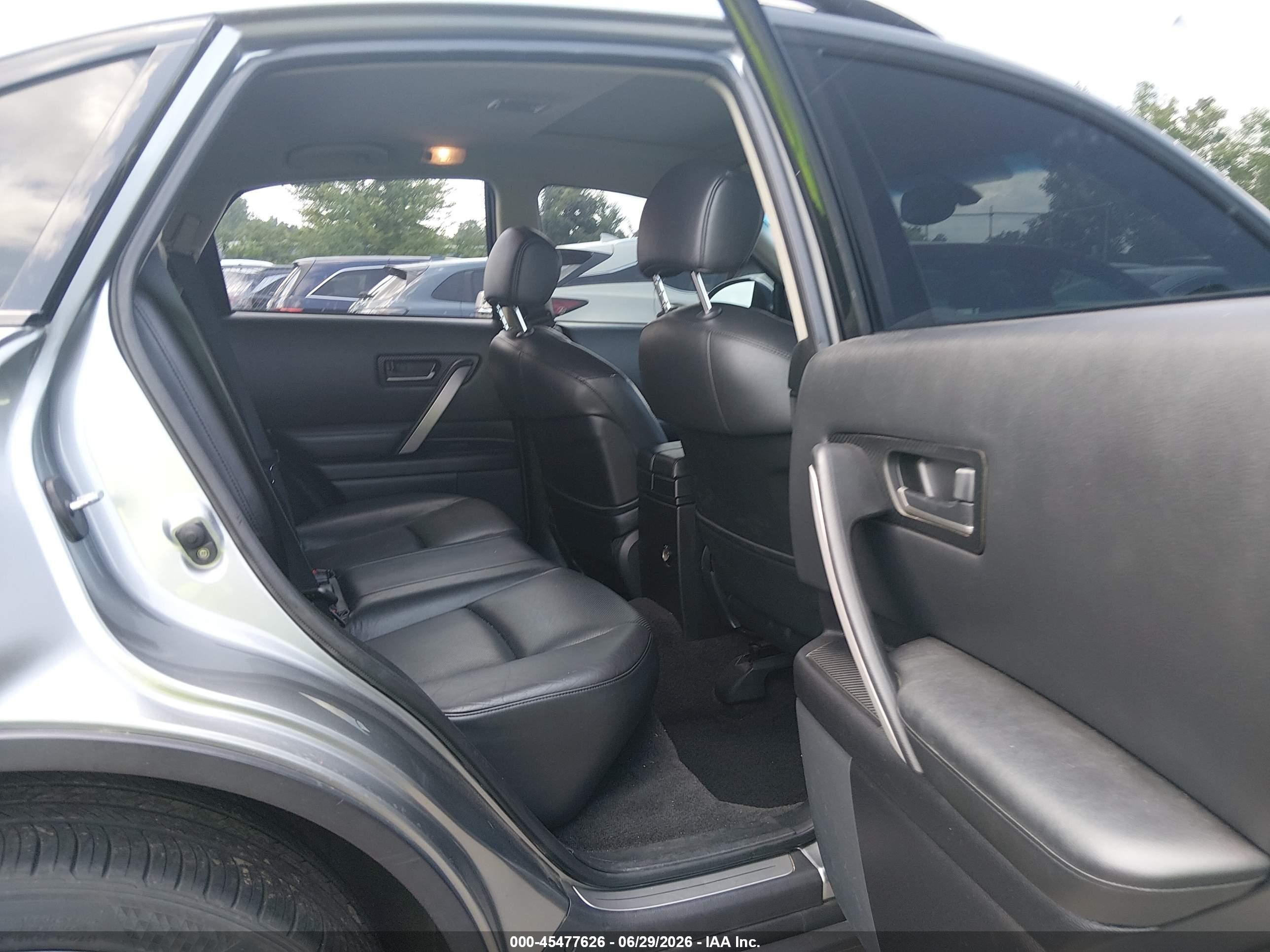 2005 Infiniti Fx35   Silver vin: JNRAS08W45X220330