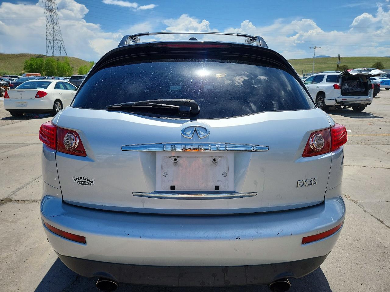 2007 Infiniti Fx35 Base Silver vin: JNRAS08W47X208486