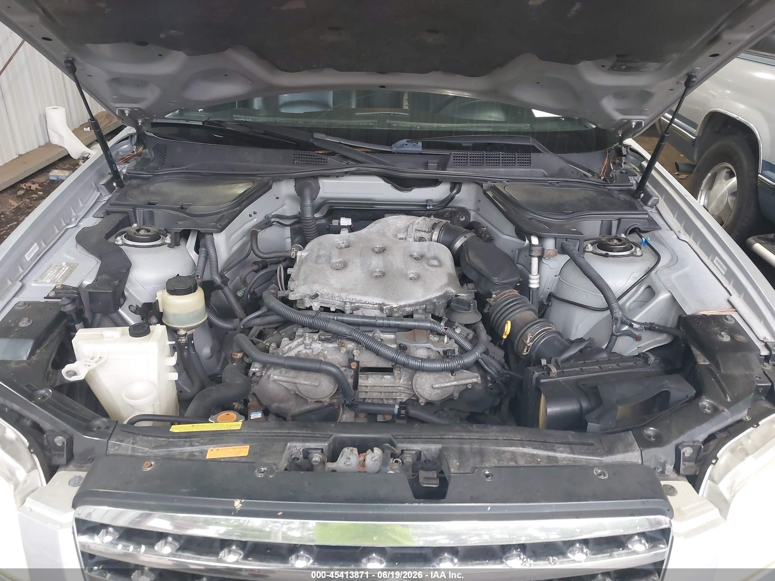 2008 Infiniti Fx35   Silver vin: JNRAS08W48X206755