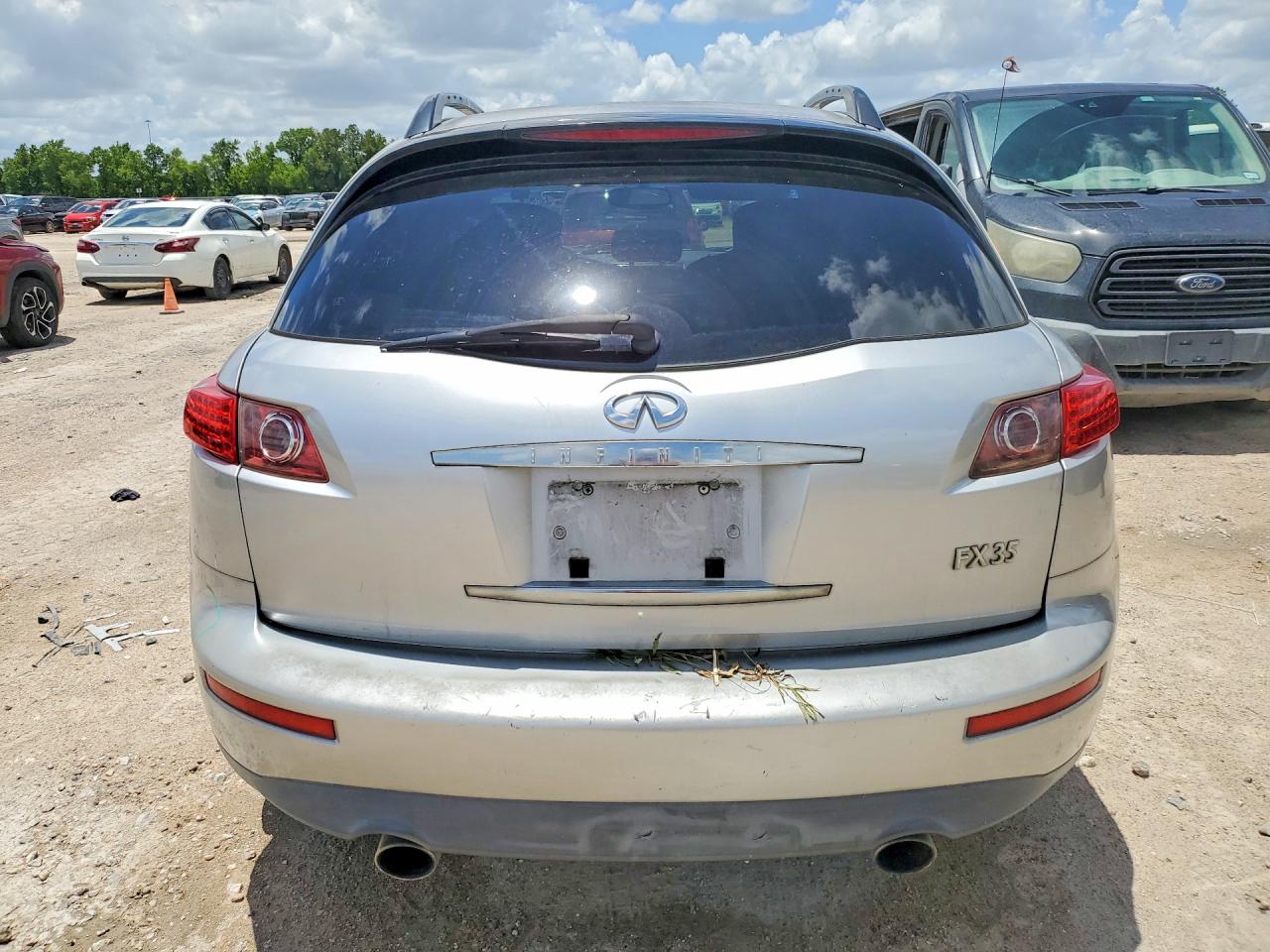2005 Infiniti Fx35 Base Silver vin: JNRAS08W55X212236