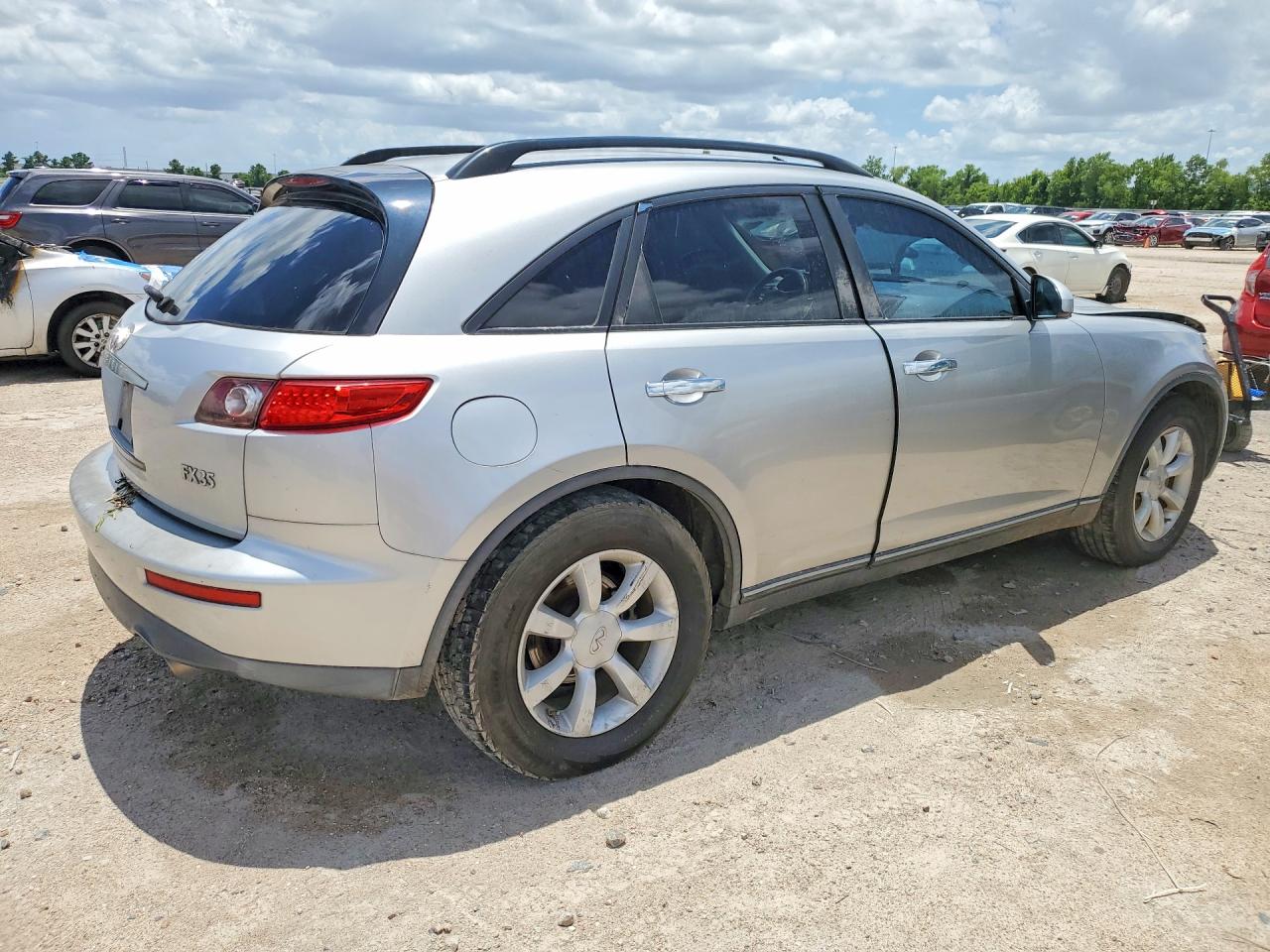 2005 Infiniti Fx35 Base Silver vin: JNRAS08W55X212236