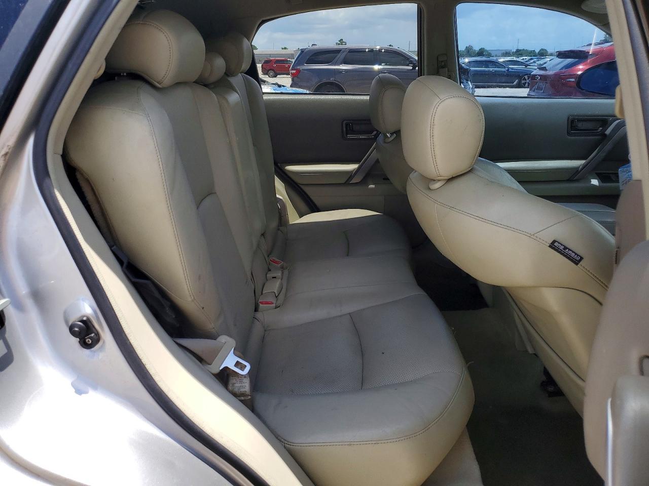 2005 Infiniti Fx35 Base Silver vin: JNRAS08W55X212236