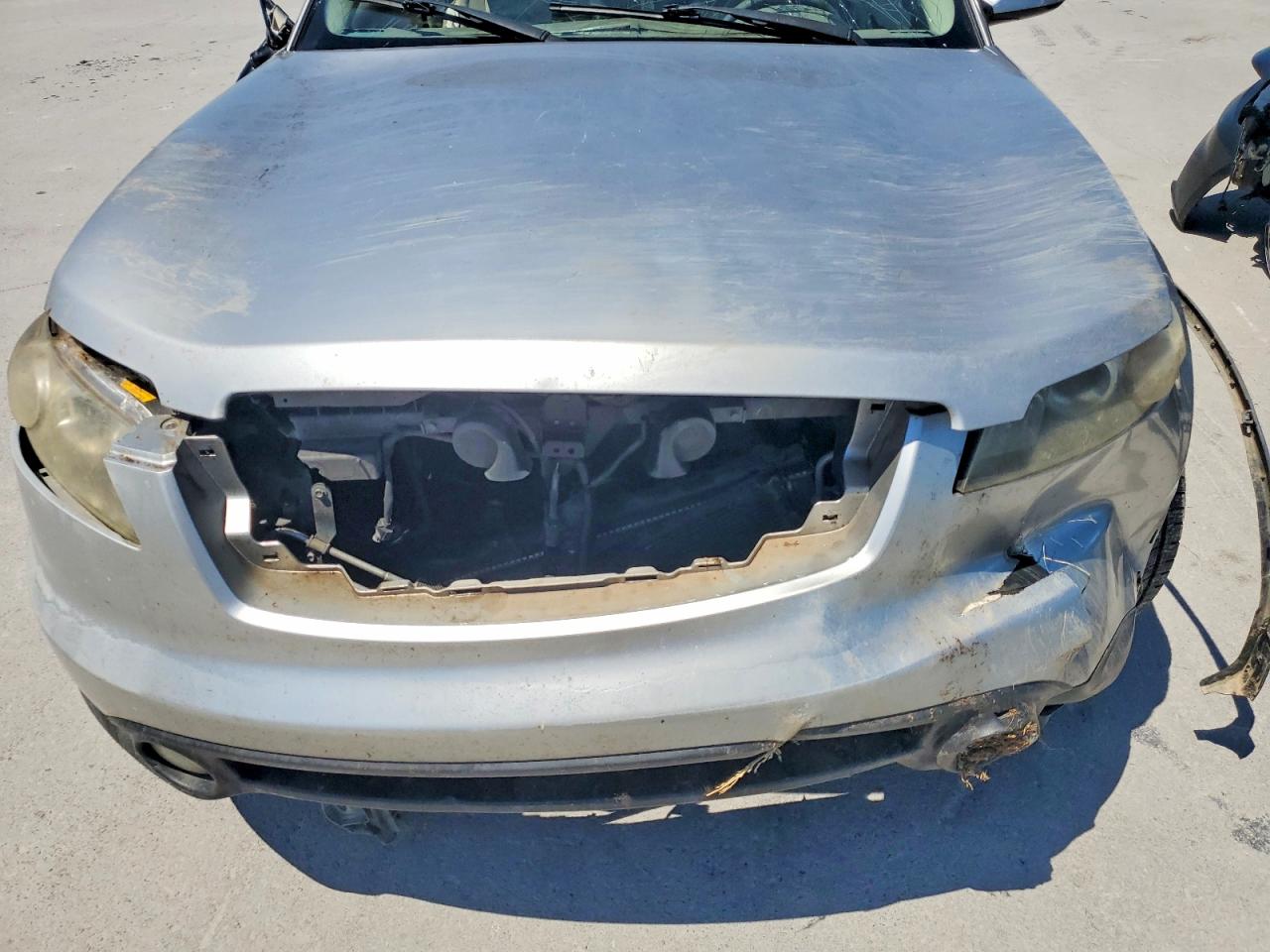 2005 Infiniti Fx35 Base Silver vin: JNRAS08W55X214469