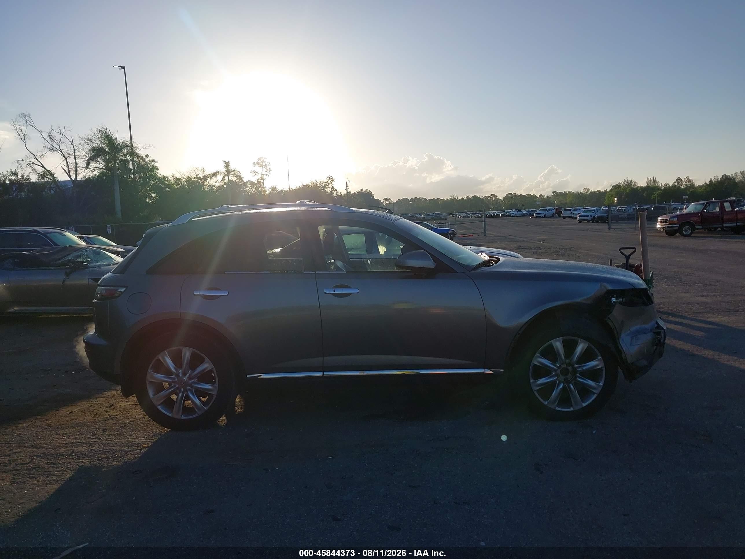 2008 Infiniti Fx35   Silver vin: JNRAS08W58X207008
