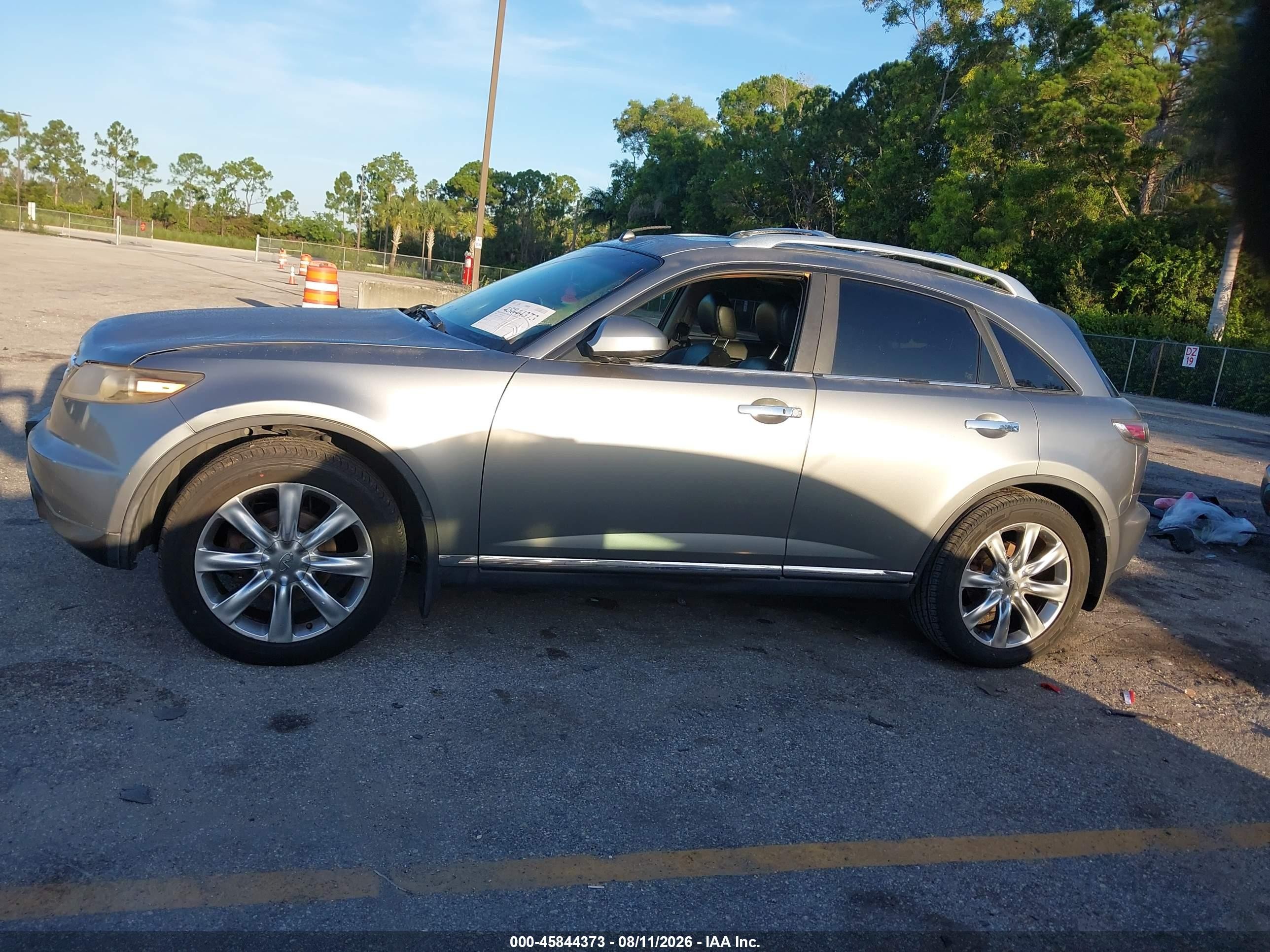 2008 Infiniti Fx35   Silver vin: JNRAS08W58X207008