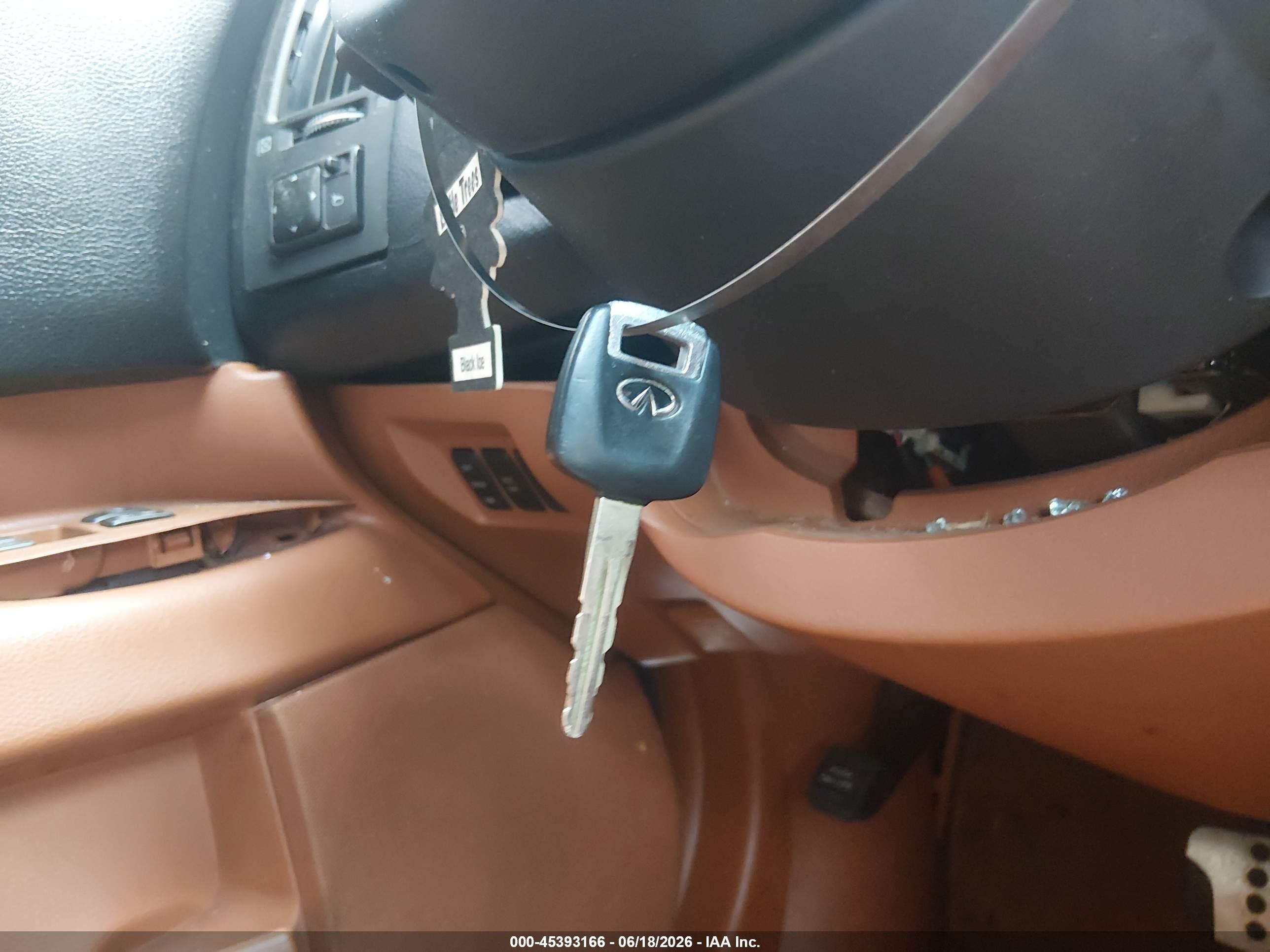 2004 Infiniti Fx35   Brown vin: JNRAS08W64X214463