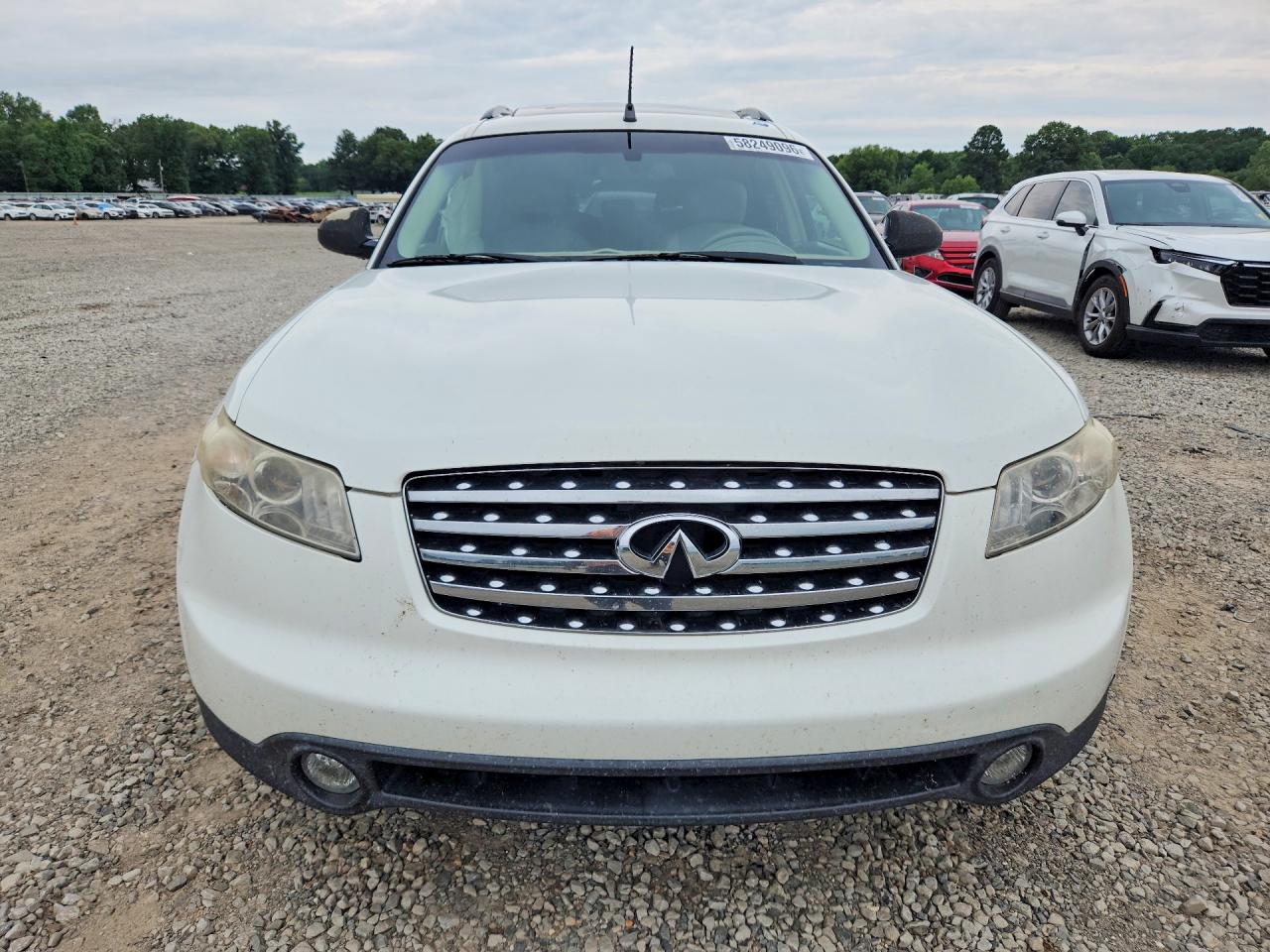 2004 Infiniti Fx35 Base White vin: JNRAS08W64X214804