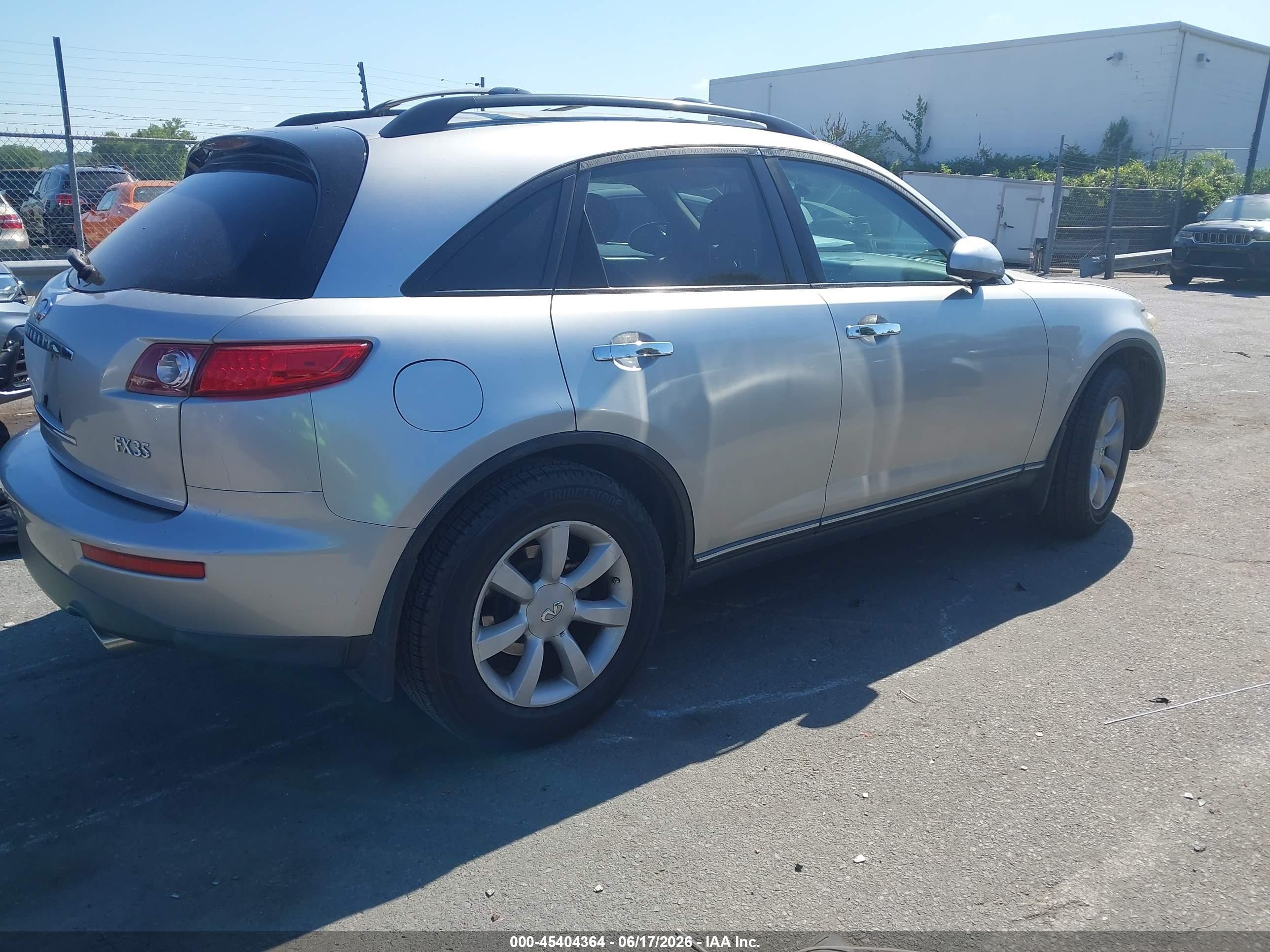 2005 Infiniti Fx35   Silver vin: JNRAS08W65X216487