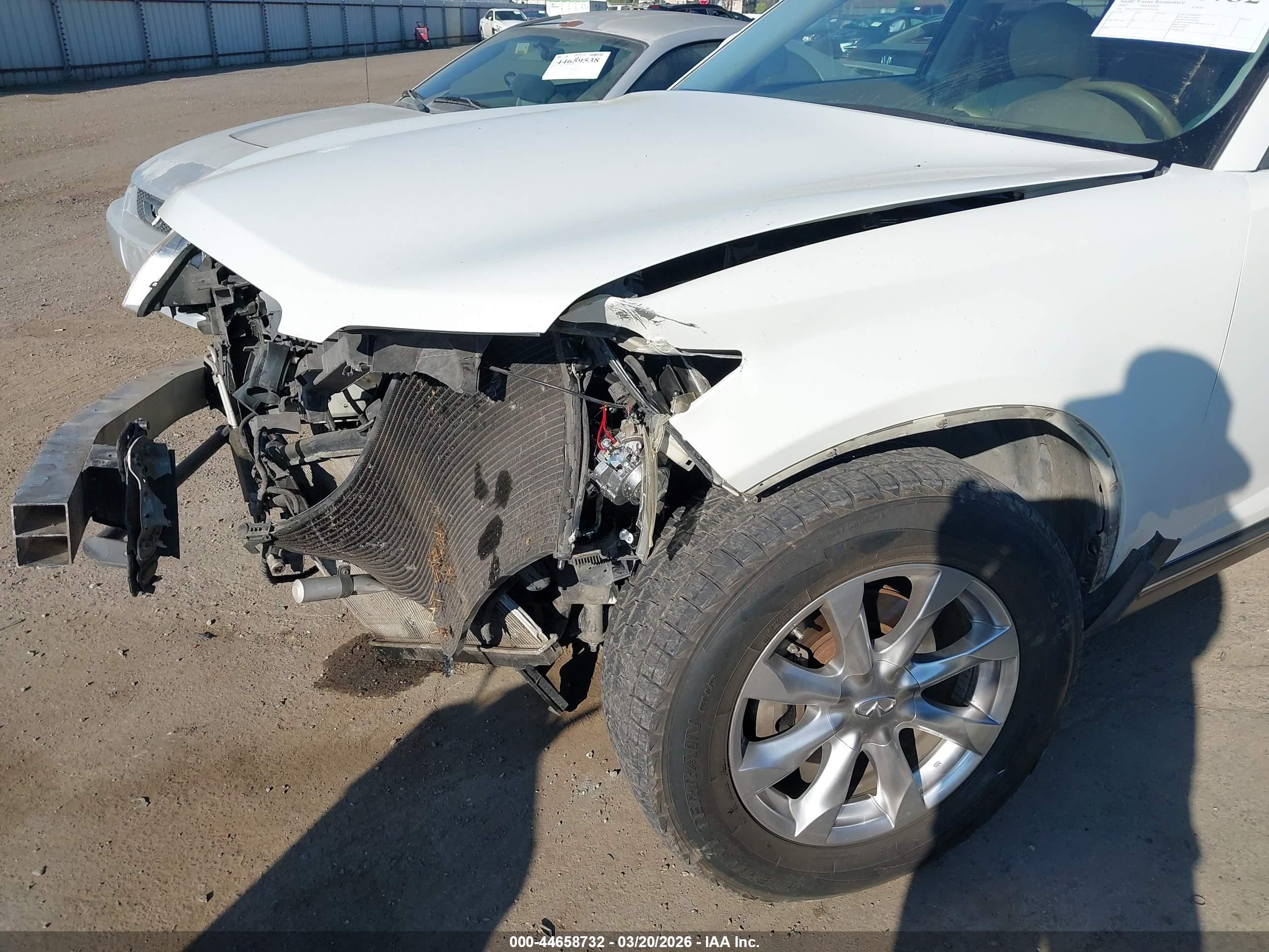 2007 Infiniti Fx35 White vin: JNRAS08W67X204228