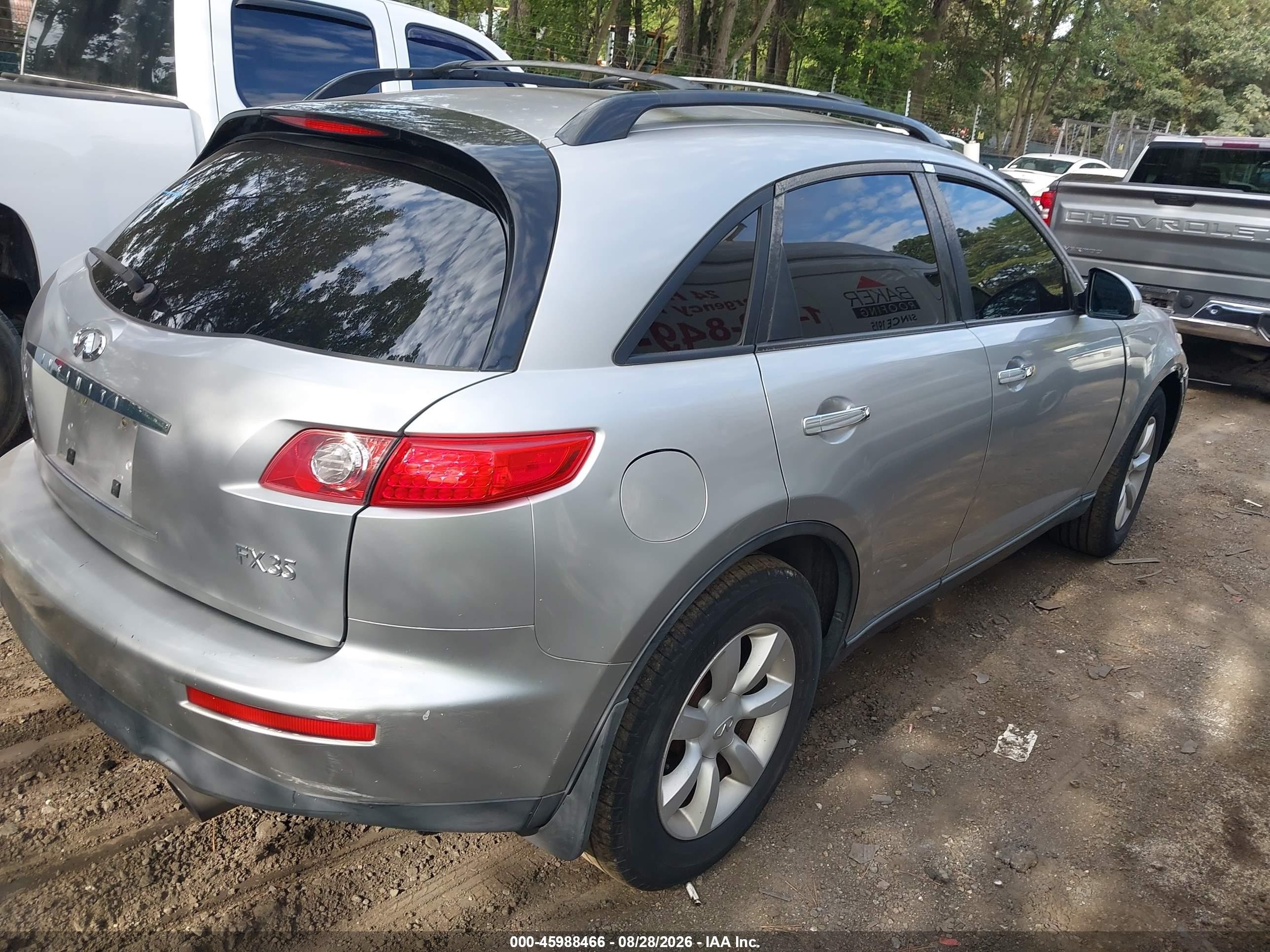 2005 Infiniti Fx35 Silver vin: JNRAS08W75X216353