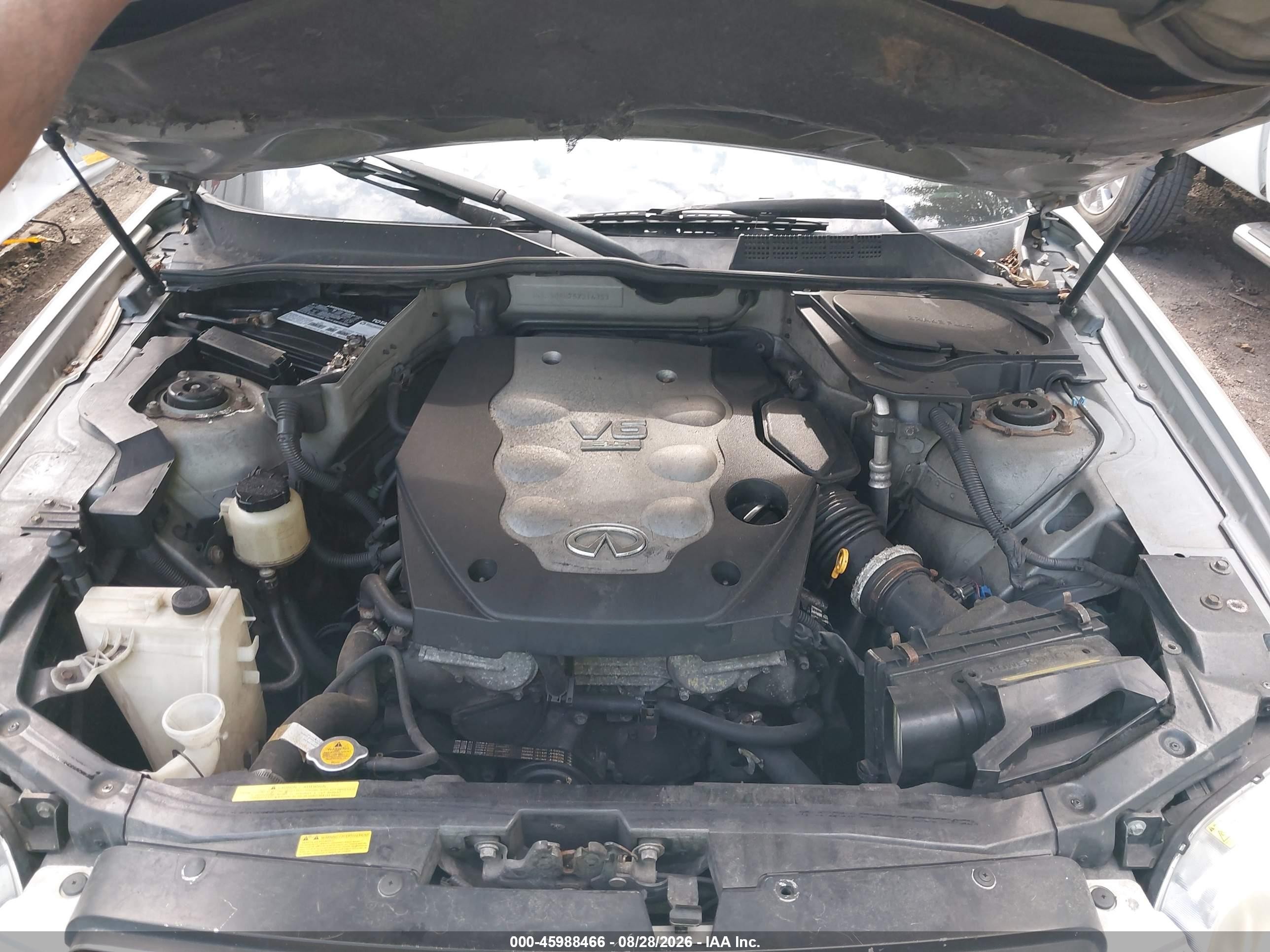 2005 Infiniti Fx35 Silver vin: JNRAS08W75X216353