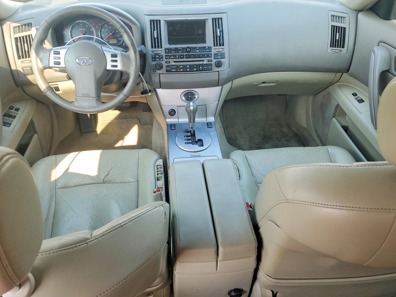 2003 Infiniti Fx35 Base White vin: JNRAS08W83X002050