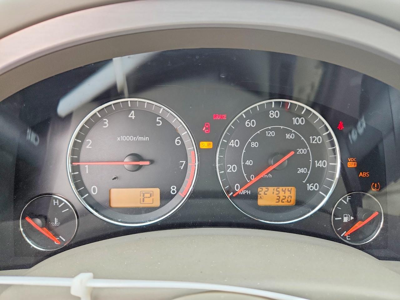 2004 Infiniti Fx35 Base Серый vin: JNRAS08W94X222878