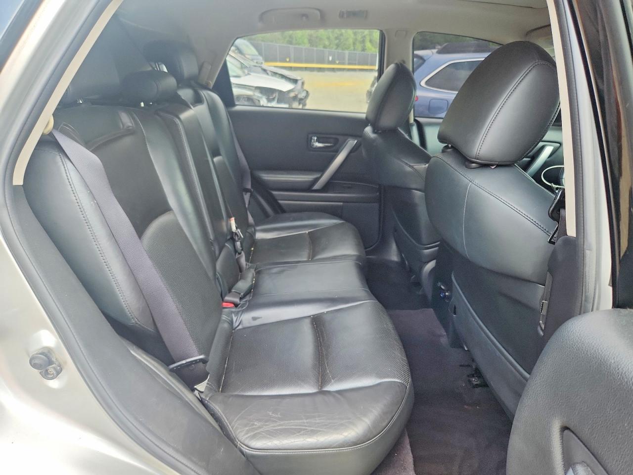 2008 Infiniti Fx35 Base Silver vin: JNRAS08W98X204077