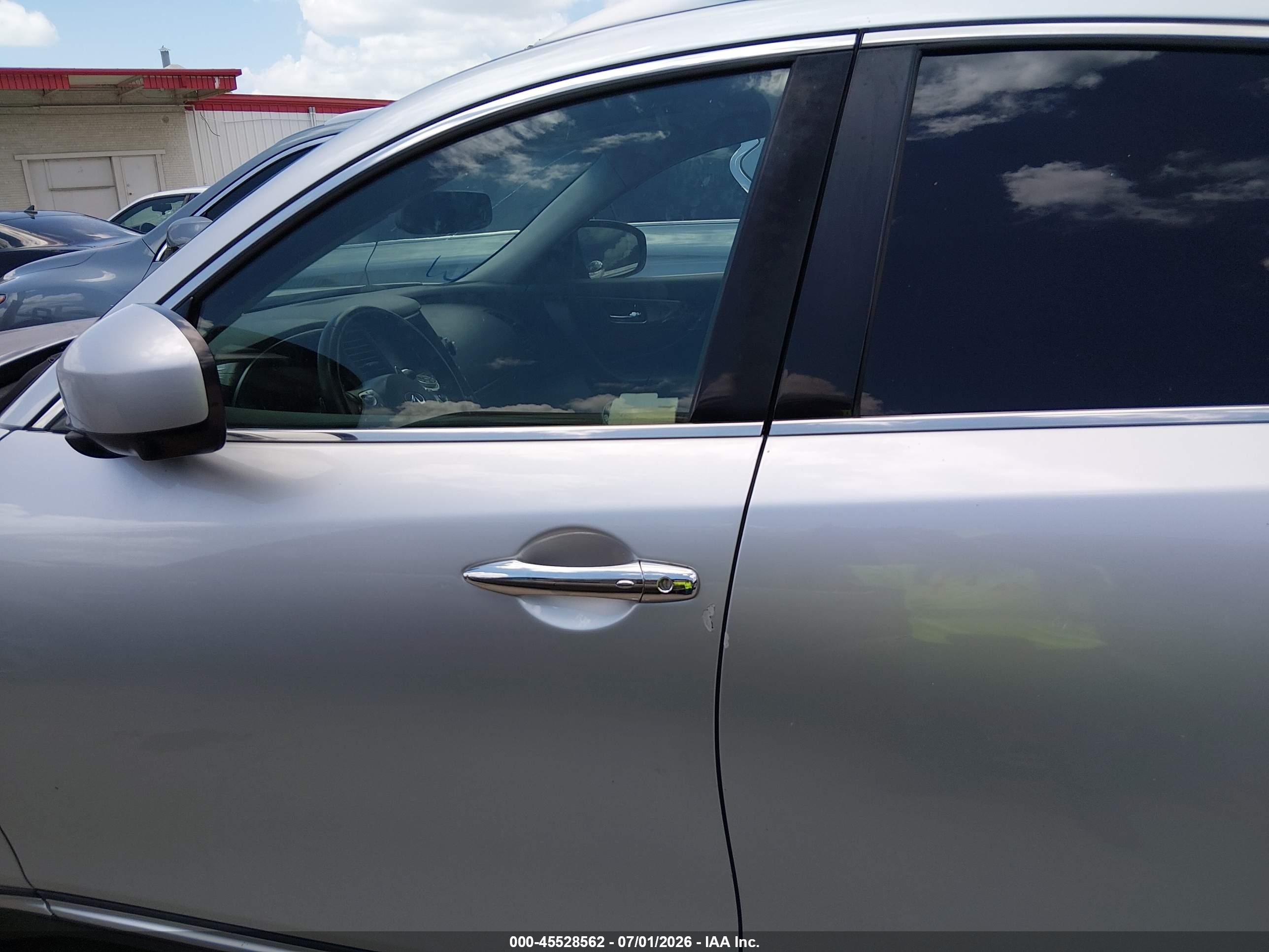 2009 Infiniti Fx35   Silver vin: JNRAS18U29M101624