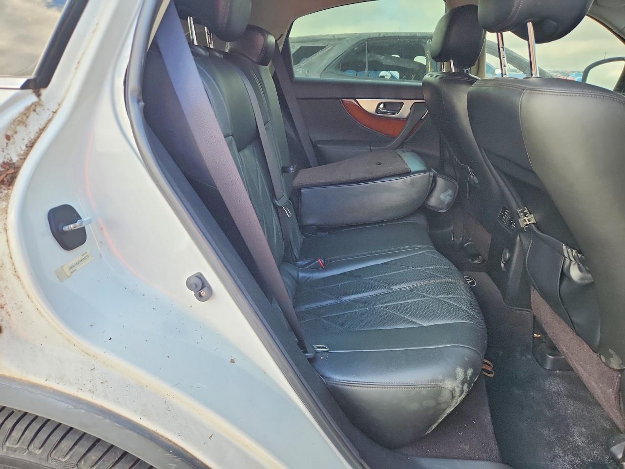 2009 Infiniti Fx35 Base White vin: JNRAS18U79M103255
