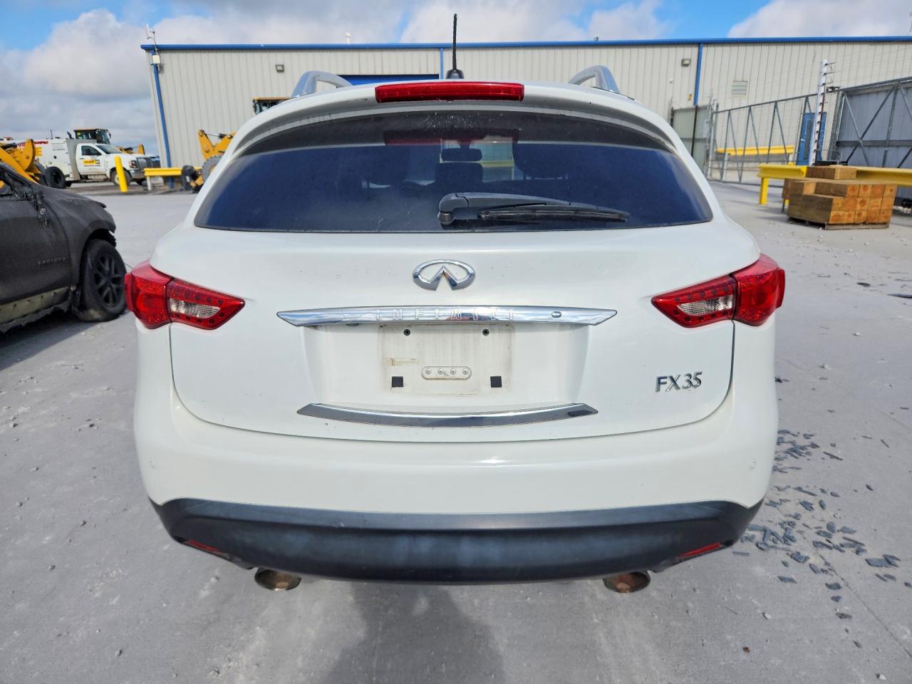 2009 Infiniti Fx35 Base White vin: JNRAS18U79M103255