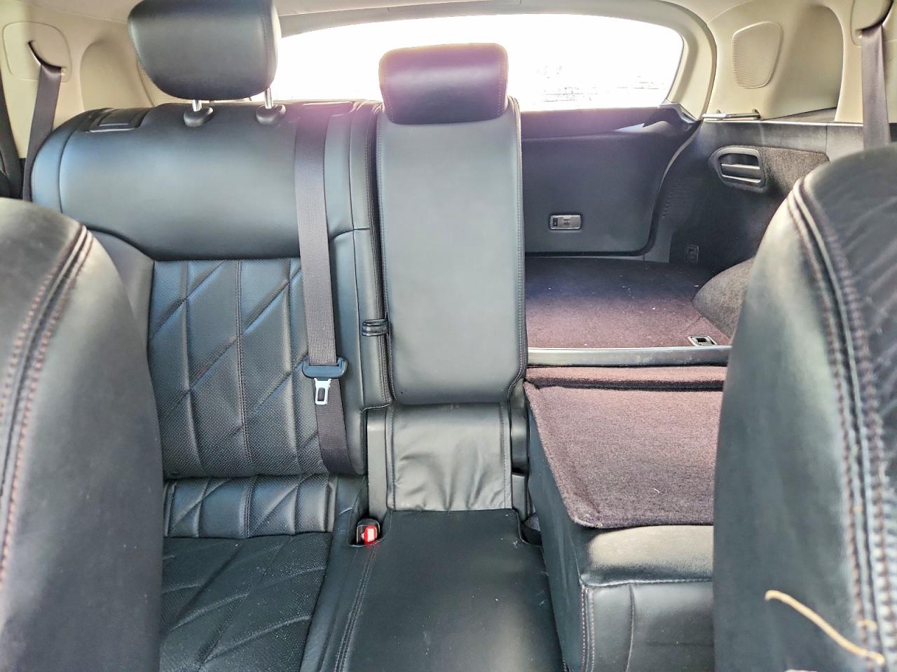 2009 Infiniti Fx35 Base White vin: JNRAS18U79M103255