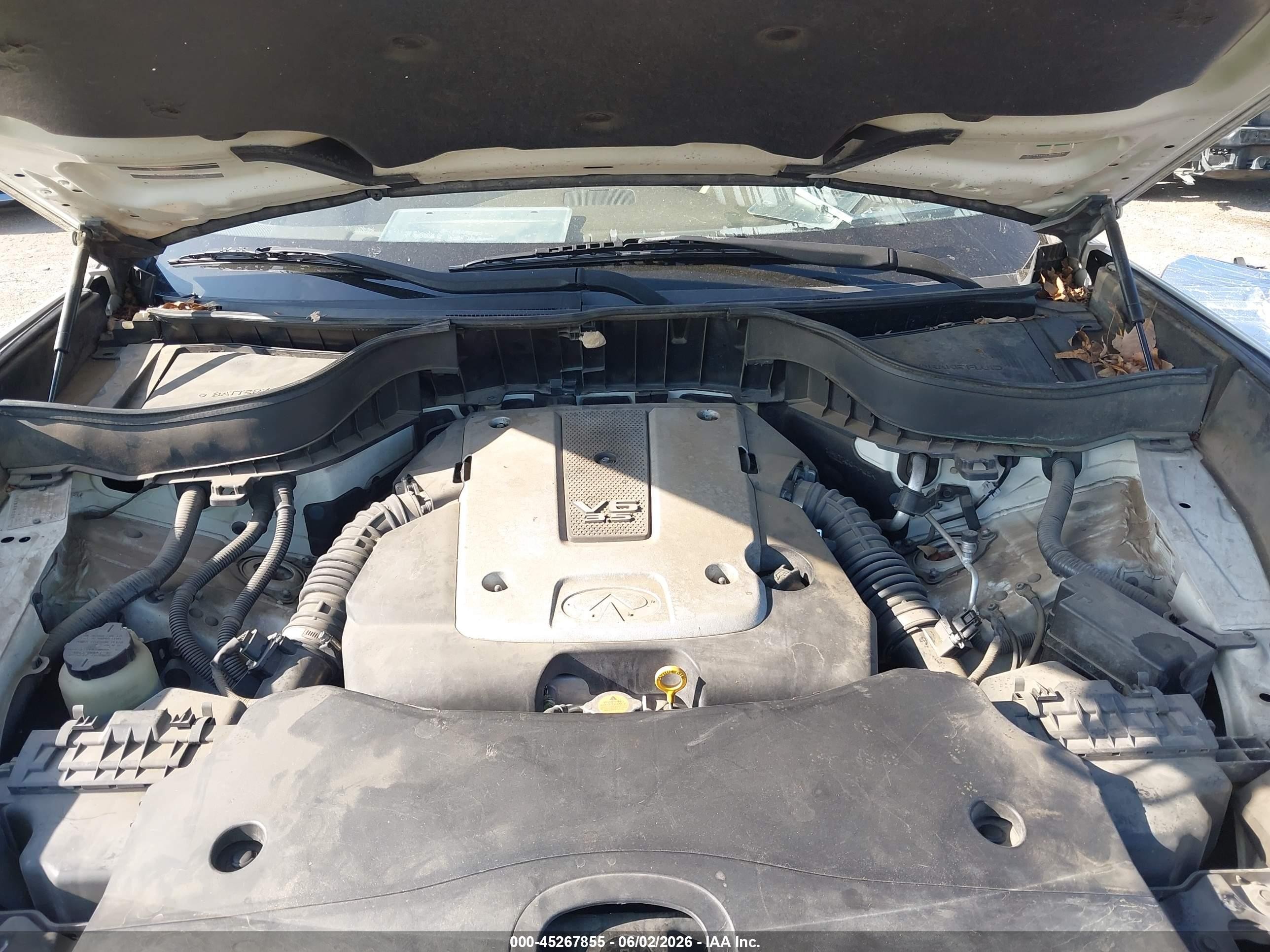 2009 Infiniti Fx35   White vin: JNRAS18W09M150970