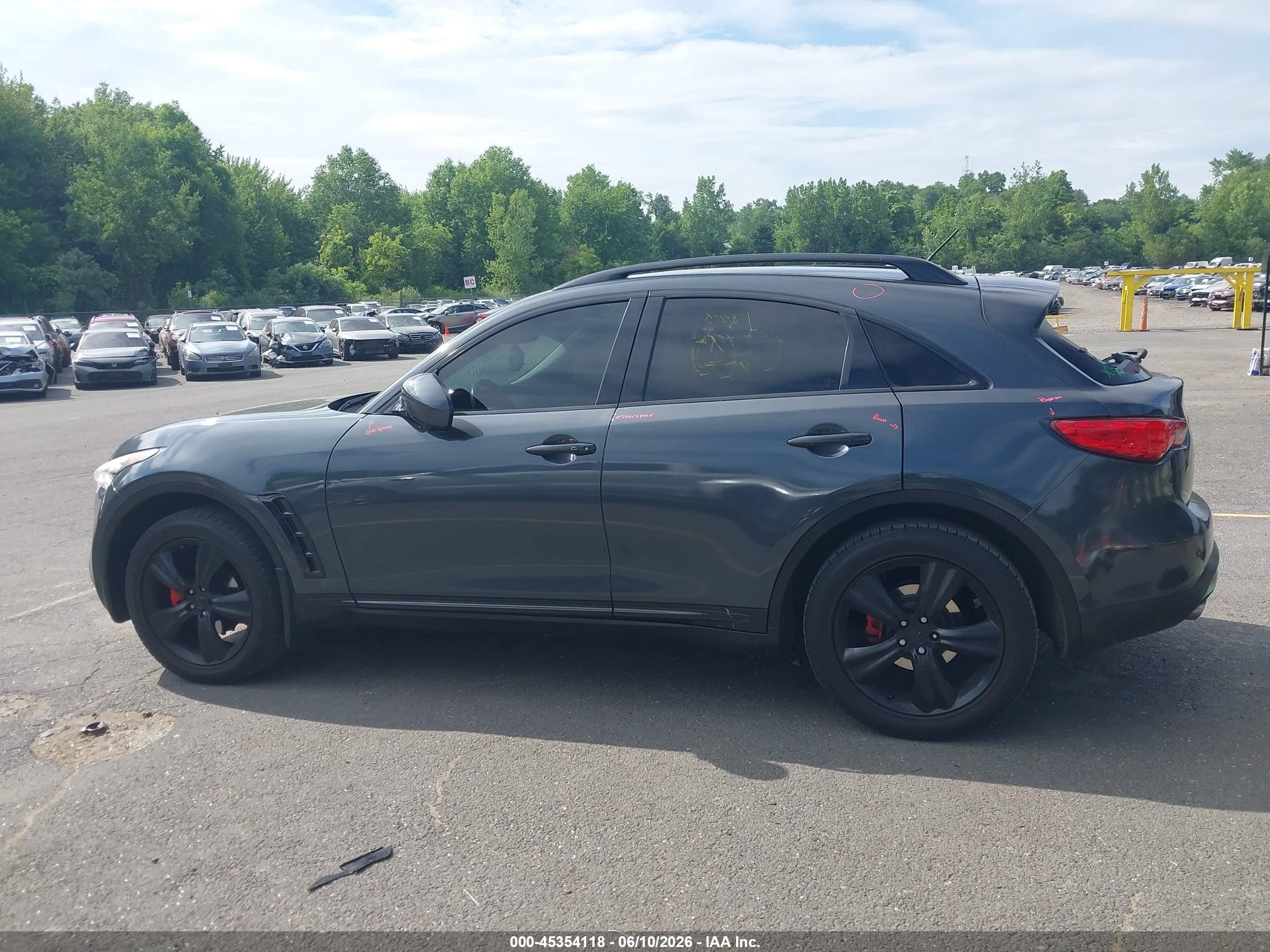 2009 Infiniti Fx35 Black vin: JNRAS18W09M154484