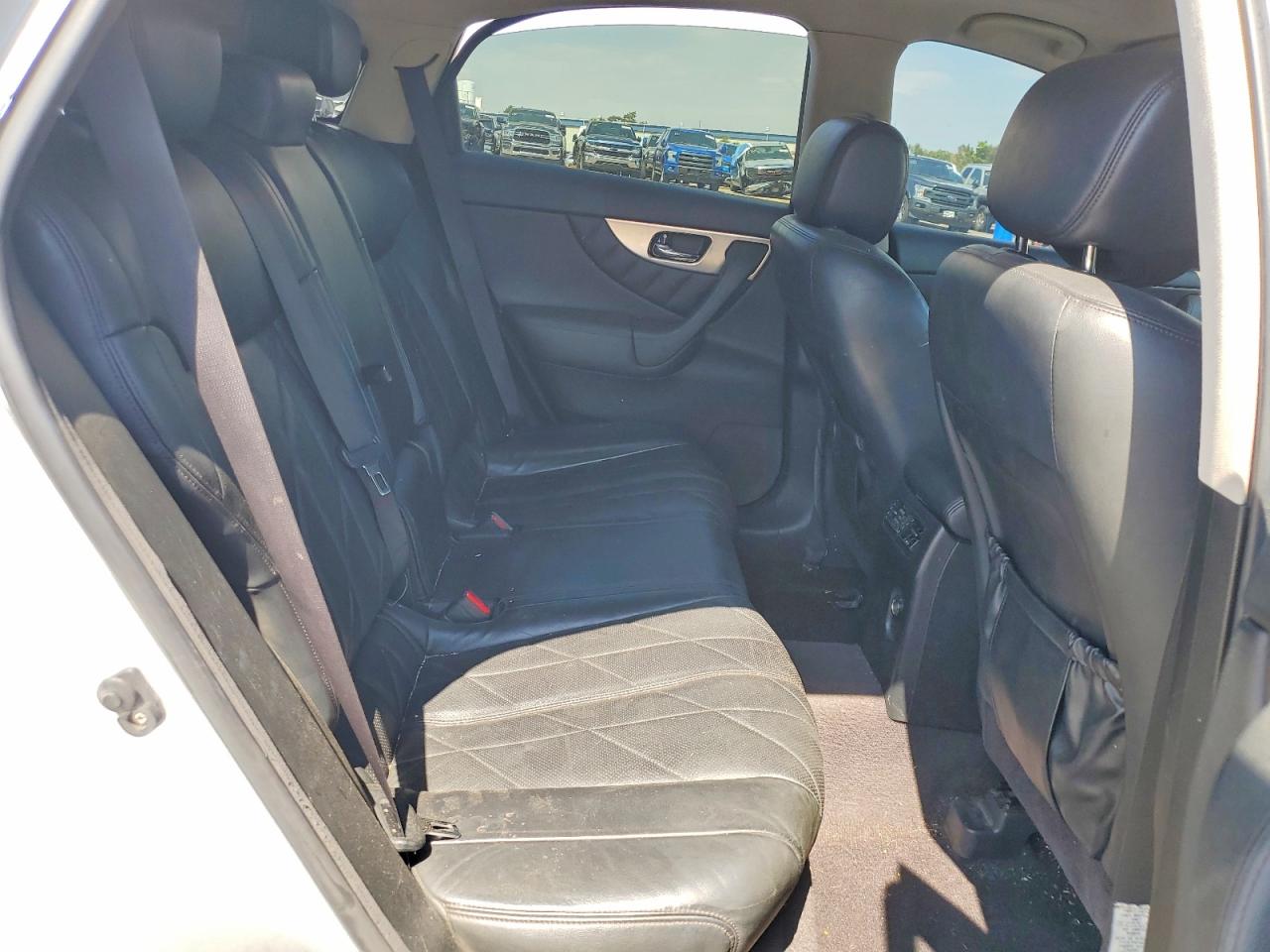 2009 Infiniti Fx35 Base Silver vin: JNRAS18W09M156736