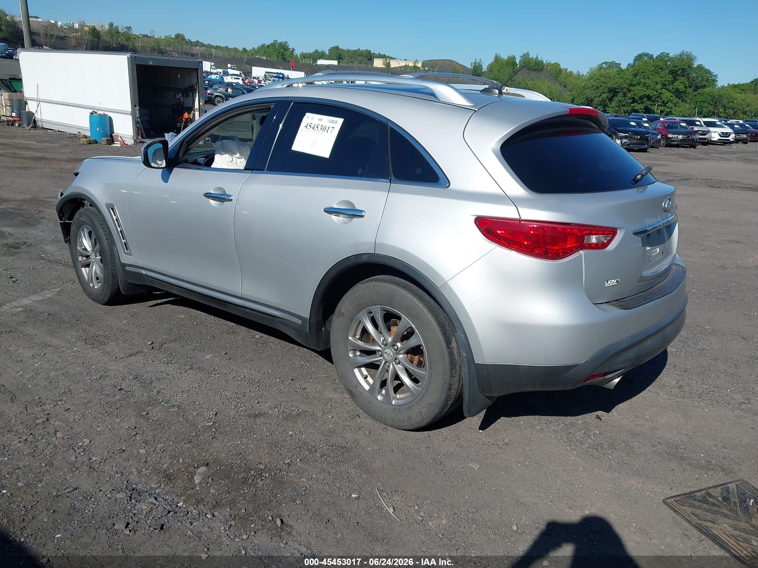 2009 Infiniti Fx35 Silver vin: JNRAS18W09M156932