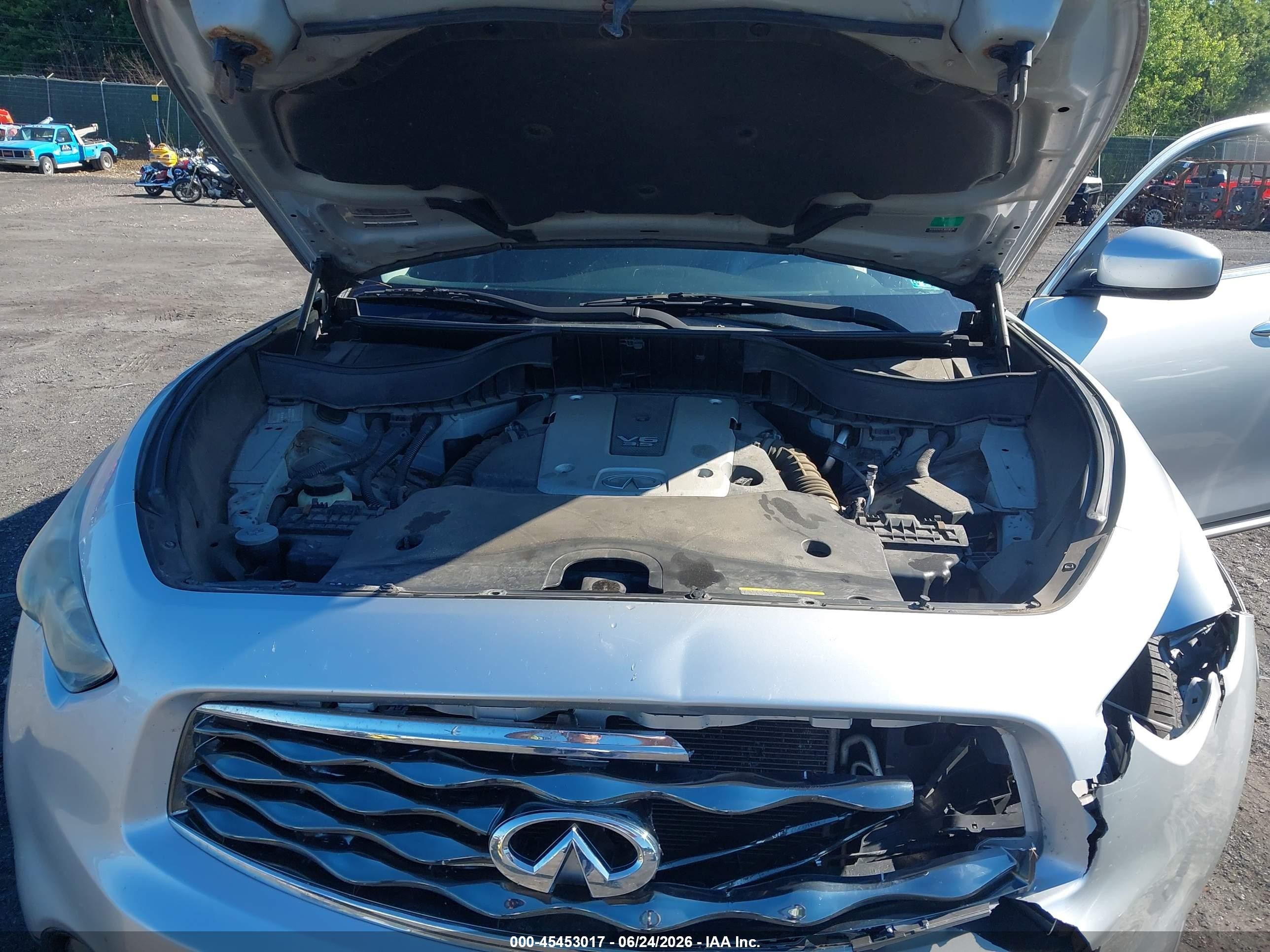 2009 Infiniti Fx35 Silver vin: JNRAS18W09M156932