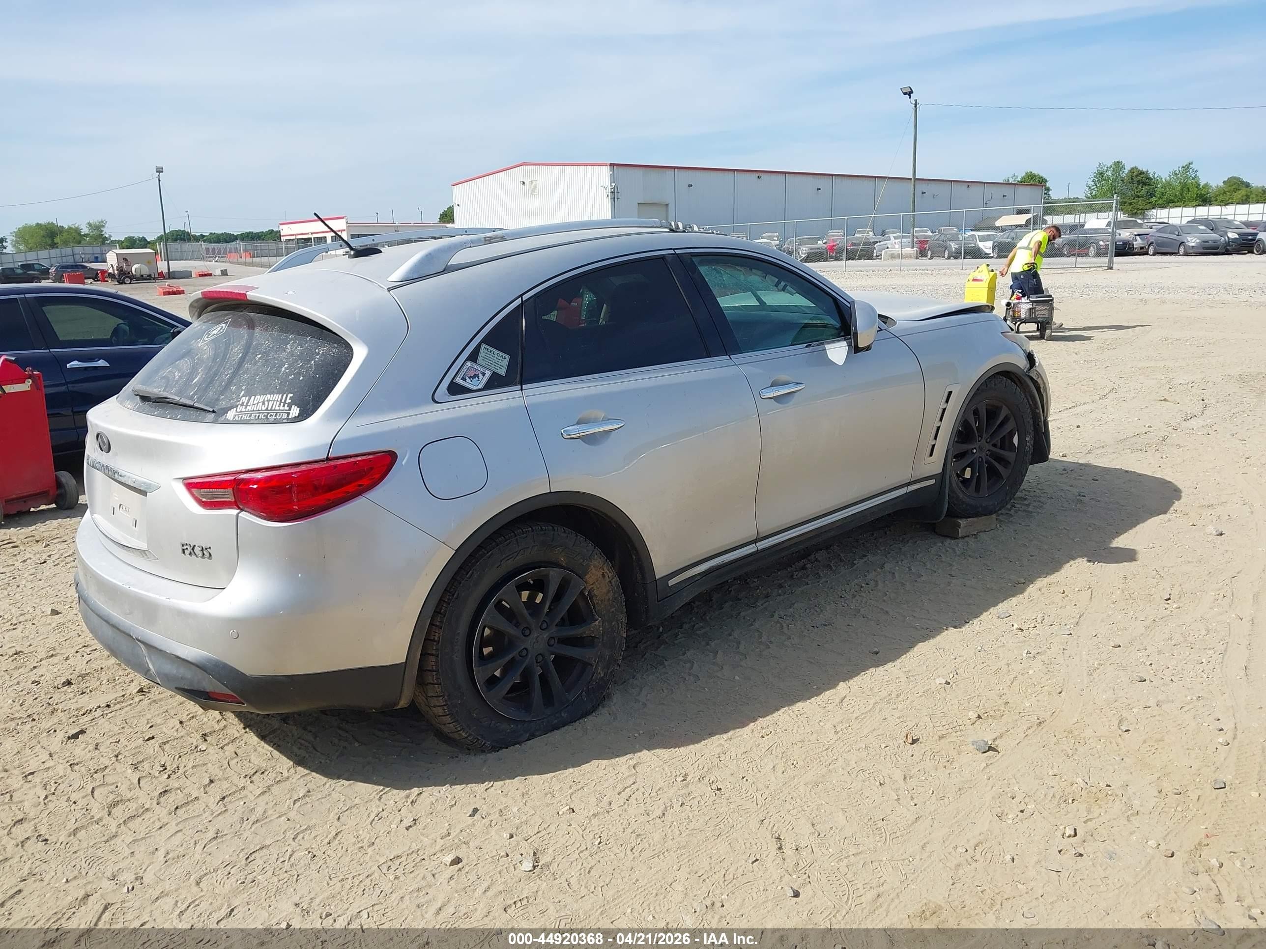 2009 Infiniti Fx35   Silver vin: JNRAS18W29M156236