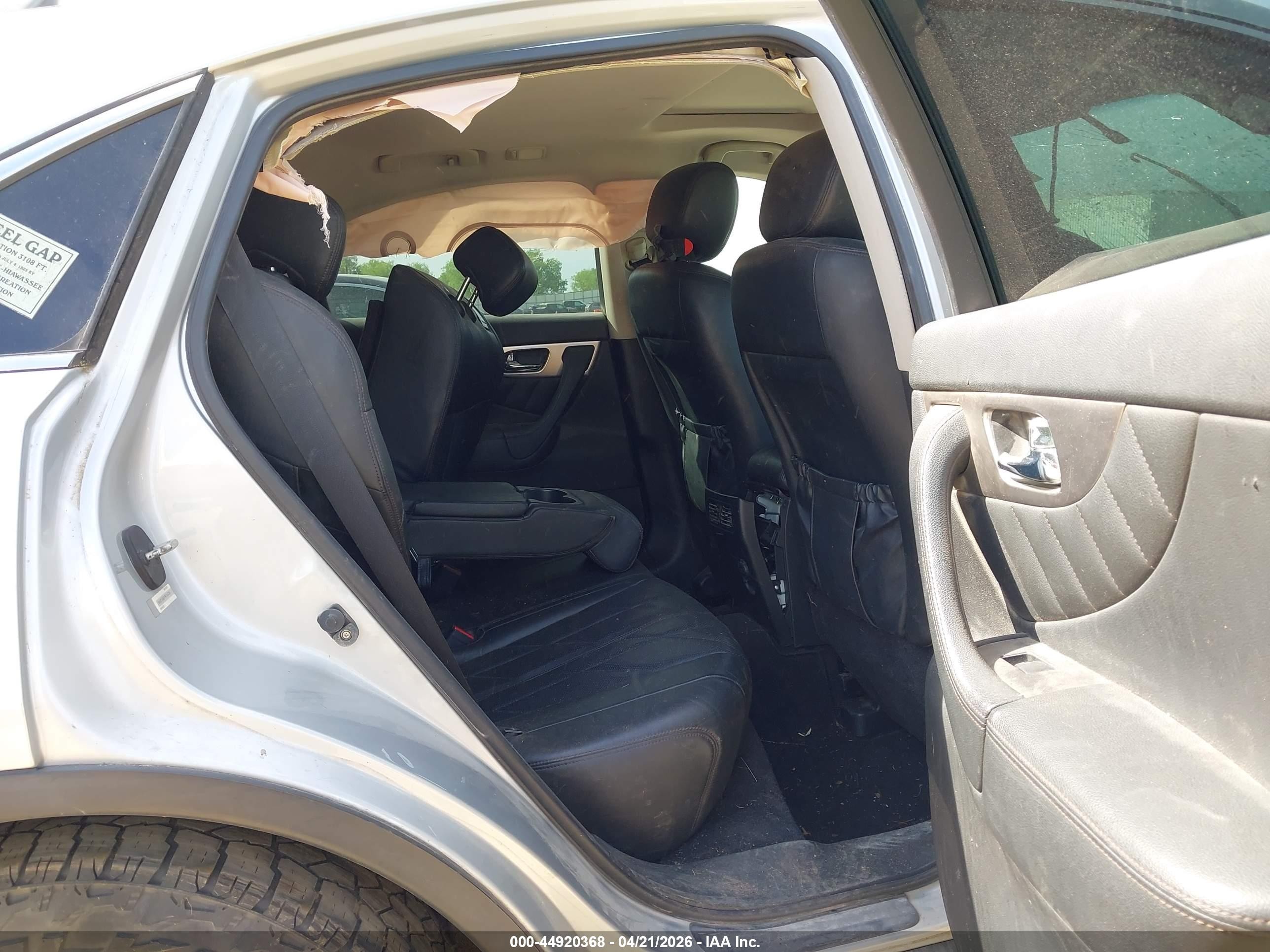 2009 Infiniti Fx35   Silver vin: JNRAS18W29M156236