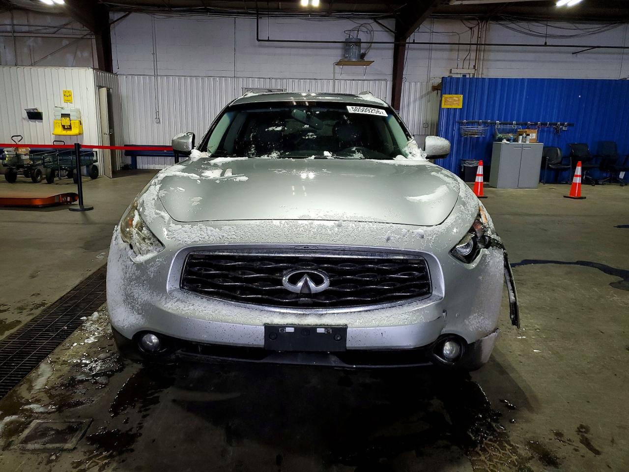 2009 Infiniti Fx35 Base Silver vin: JNRAS18W49M151314