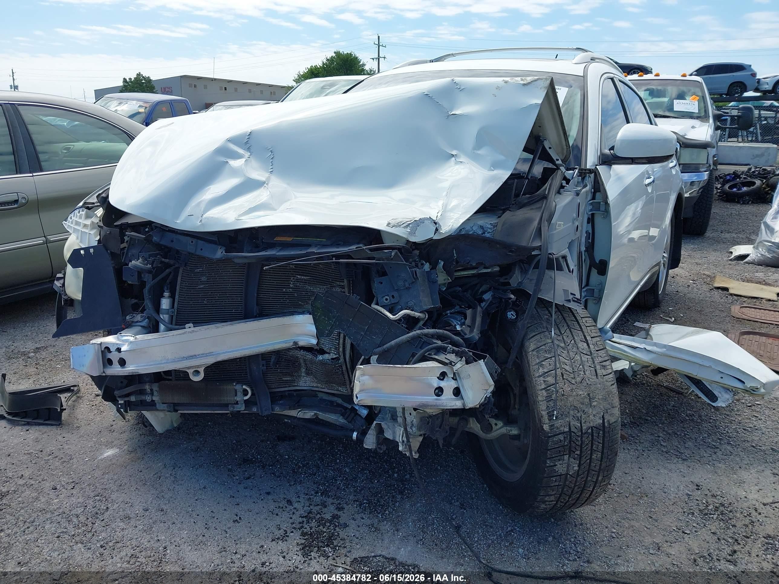 2009 Infiniti Fx35 White vin: JNRAS18W59M159244