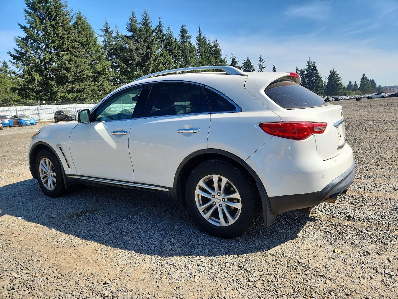 2009 Infiniti Fx35 Base Белый vin: JNRAS18W99M153043