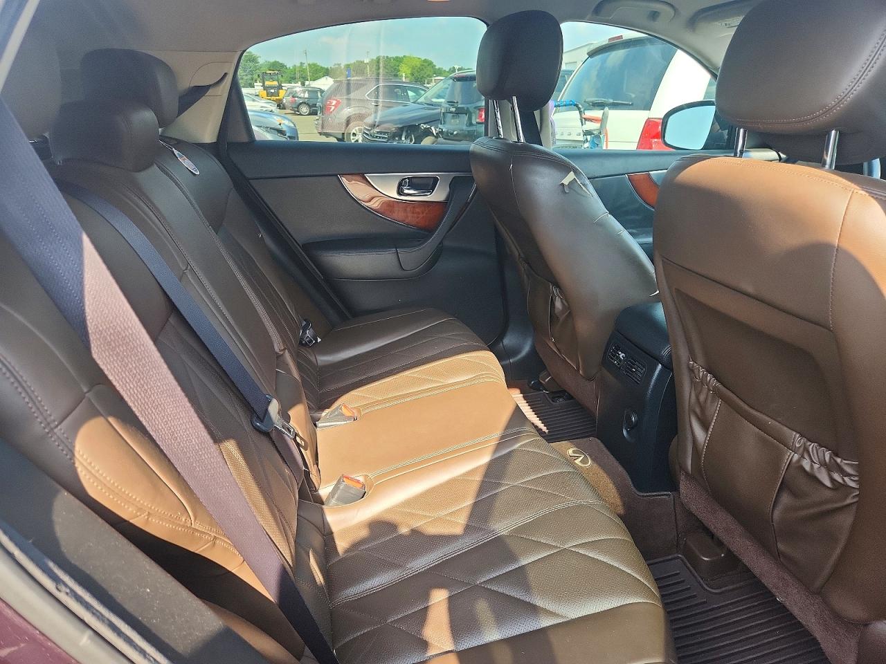 2009 Infiniti Fx35 Base Purple vin: JNRAS18W99M156329