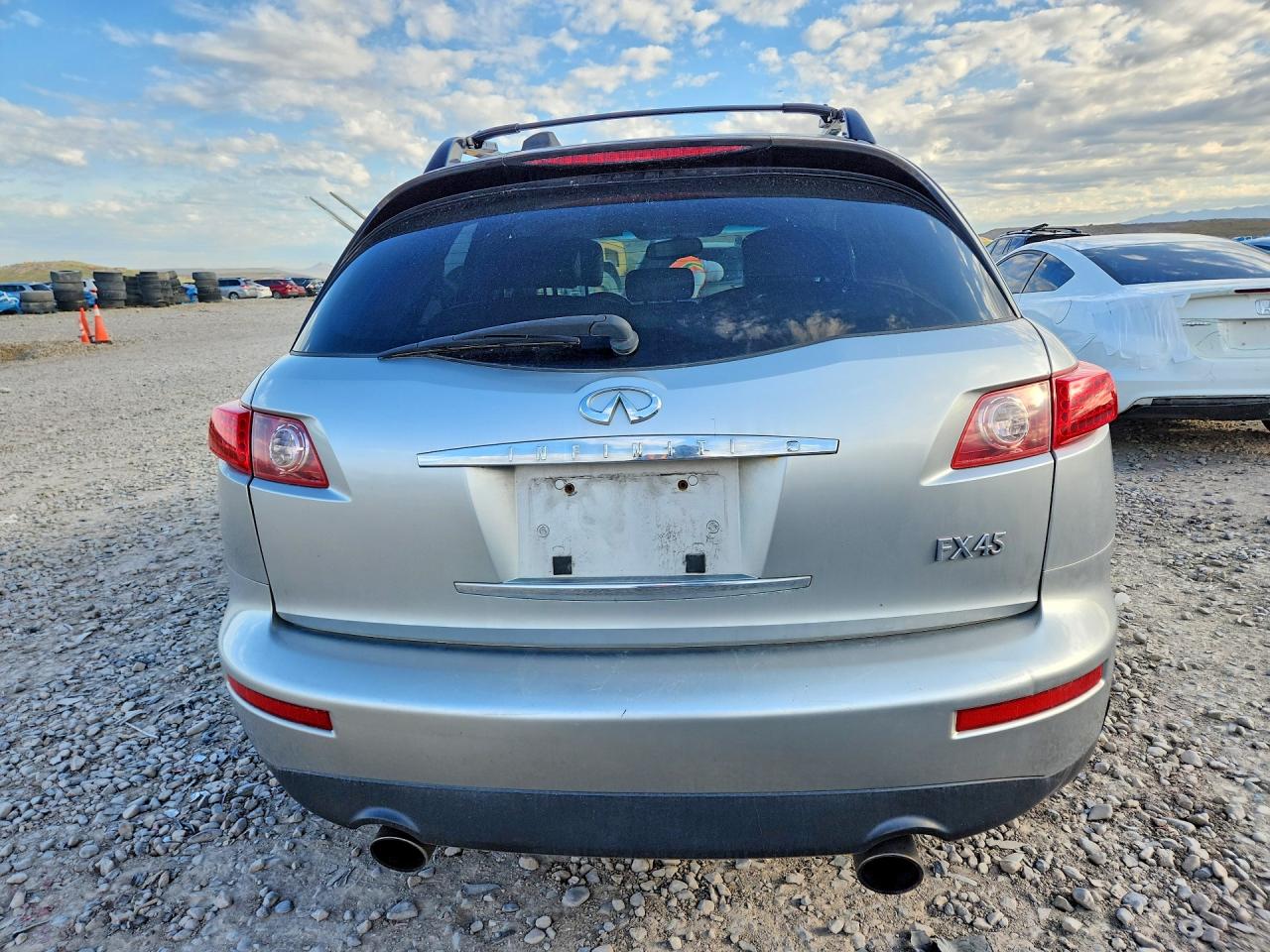 2003 Infiniti Fx45 Base Silver vin: JNRBS08W33X403736